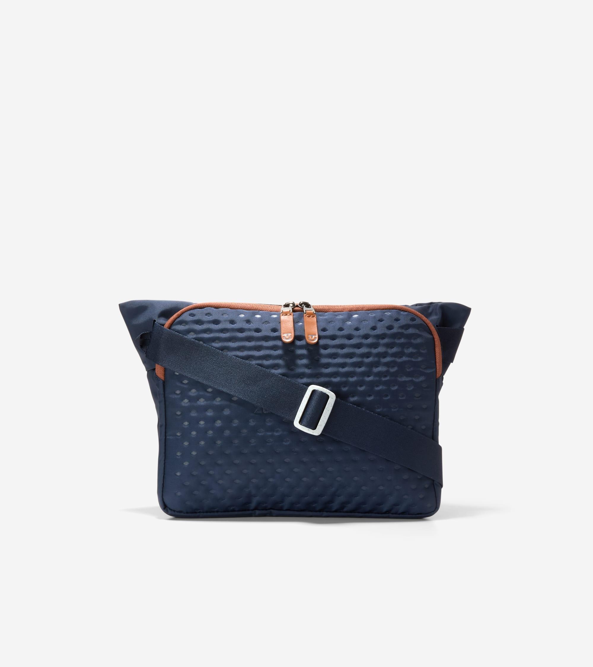Men's Central Sling Bag Product Image