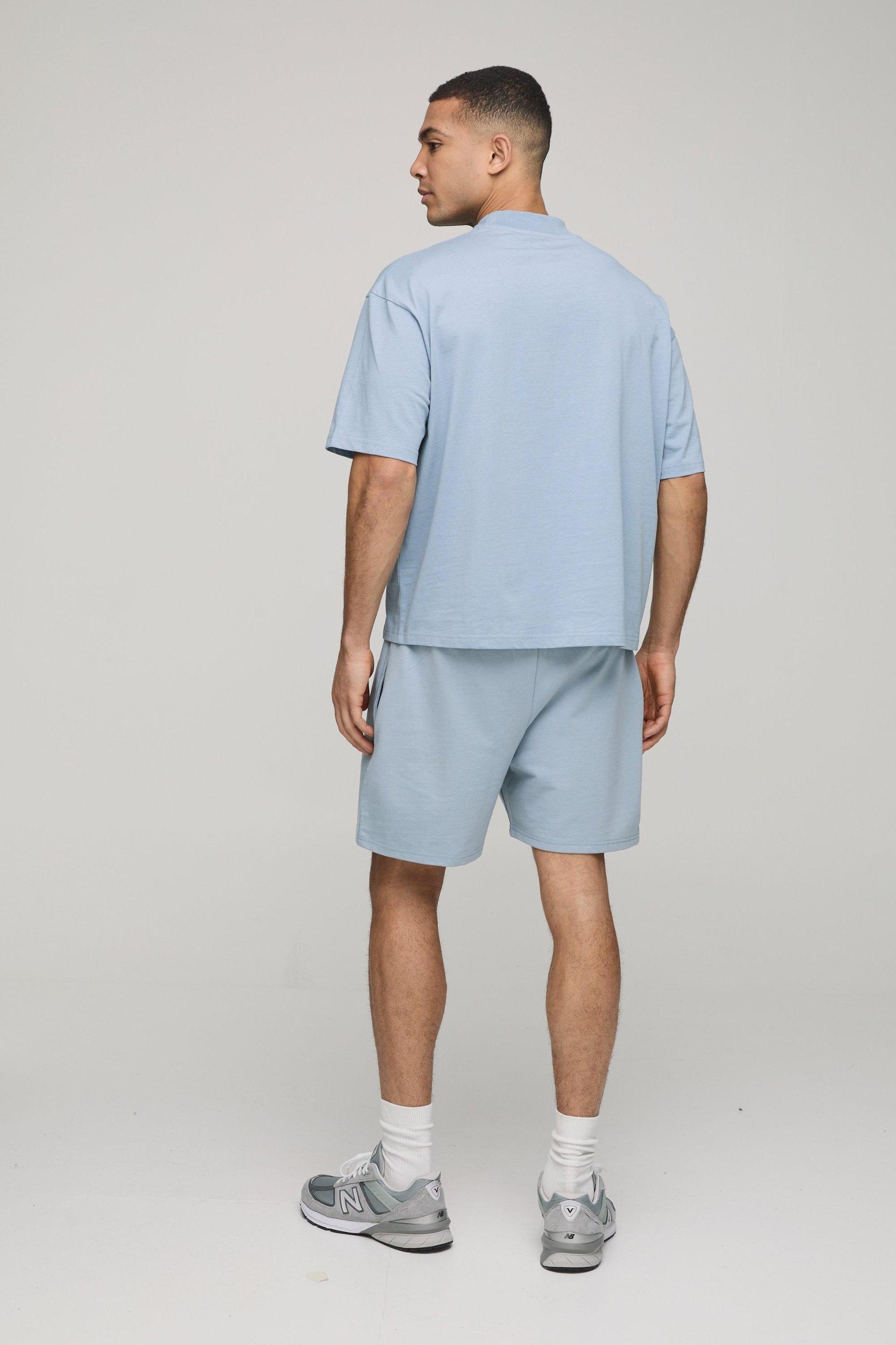 260GSM Loopback Basic Relaxed Fit Mid Length Shorts | boohooMAN USA Product Image