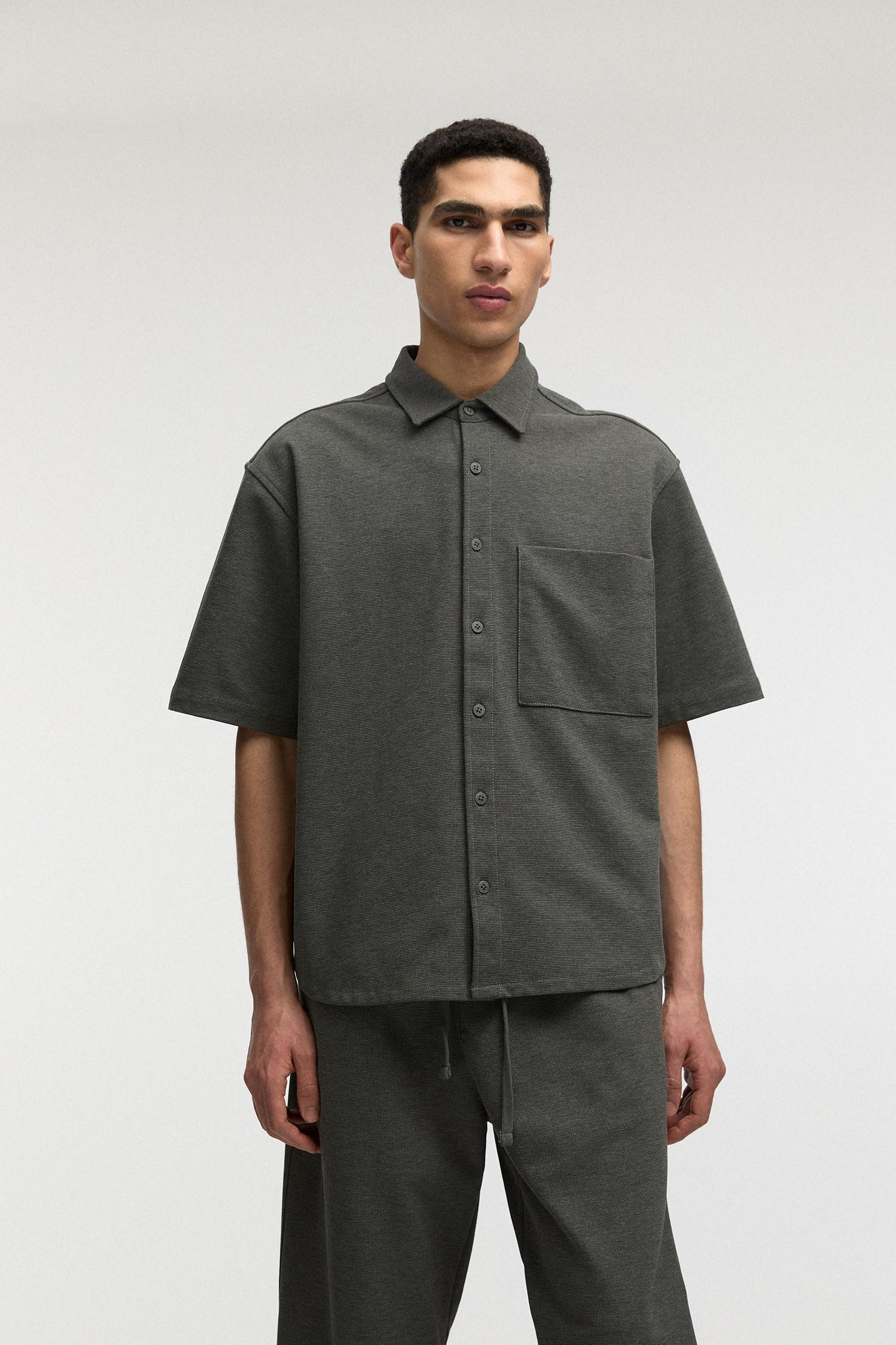 Short sleeve shirt Product Image