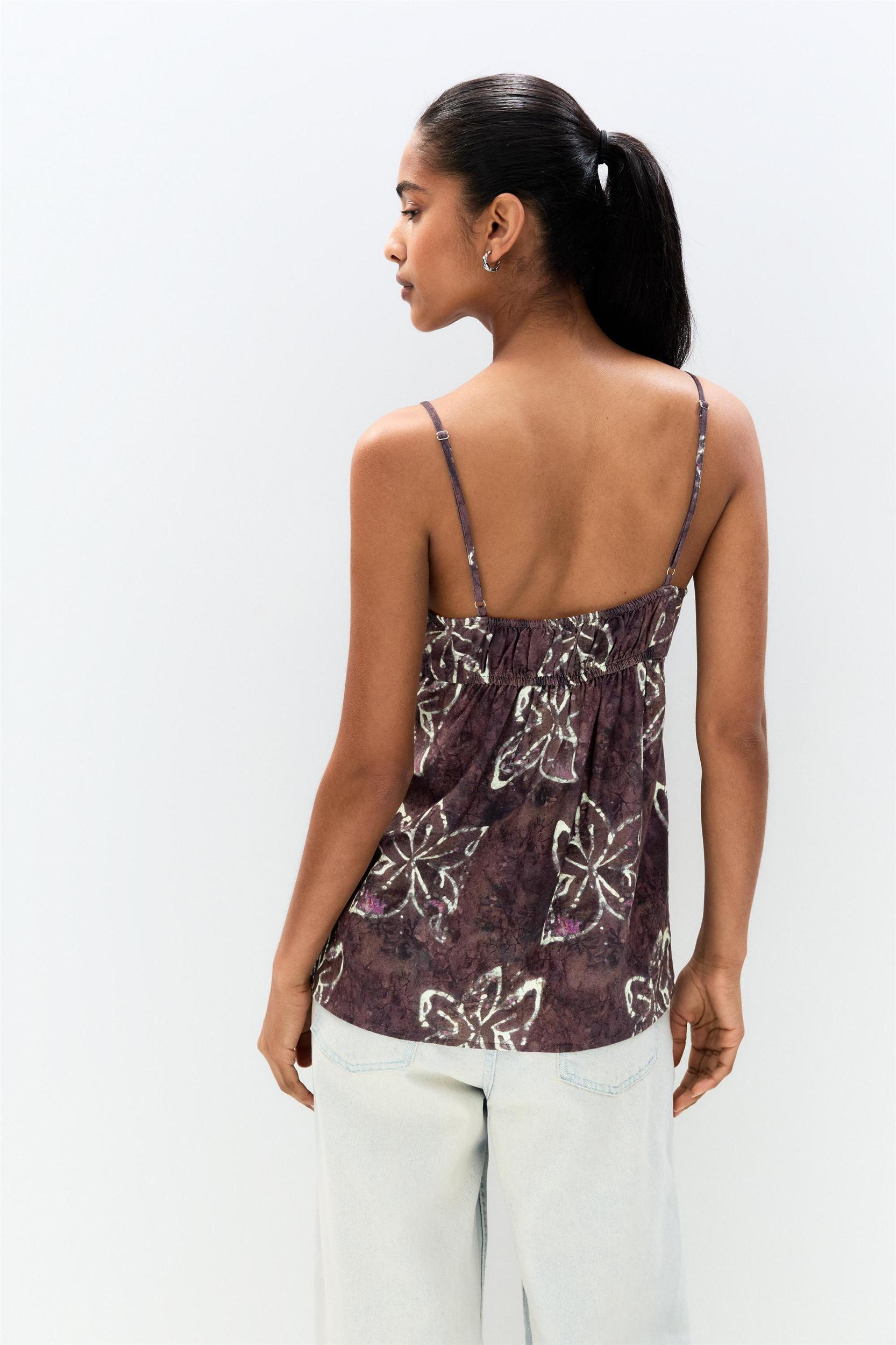 Floral strappy top Product Image