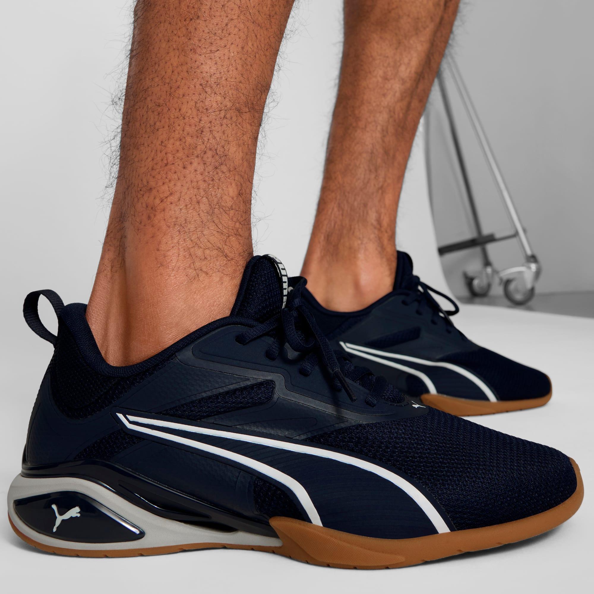 Neutron Men's Training Shoes Product Image