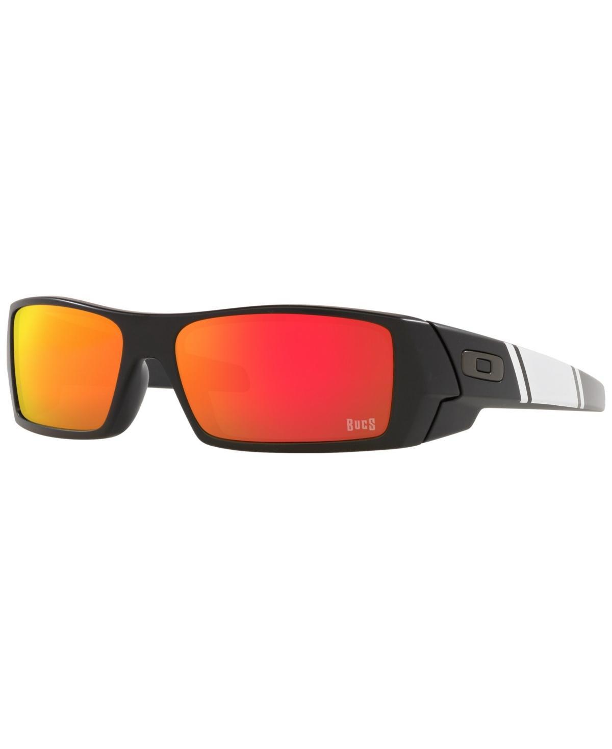 Oakley Men's Tampa Bay Buccaneers Gascan® Sunglasses Product Image