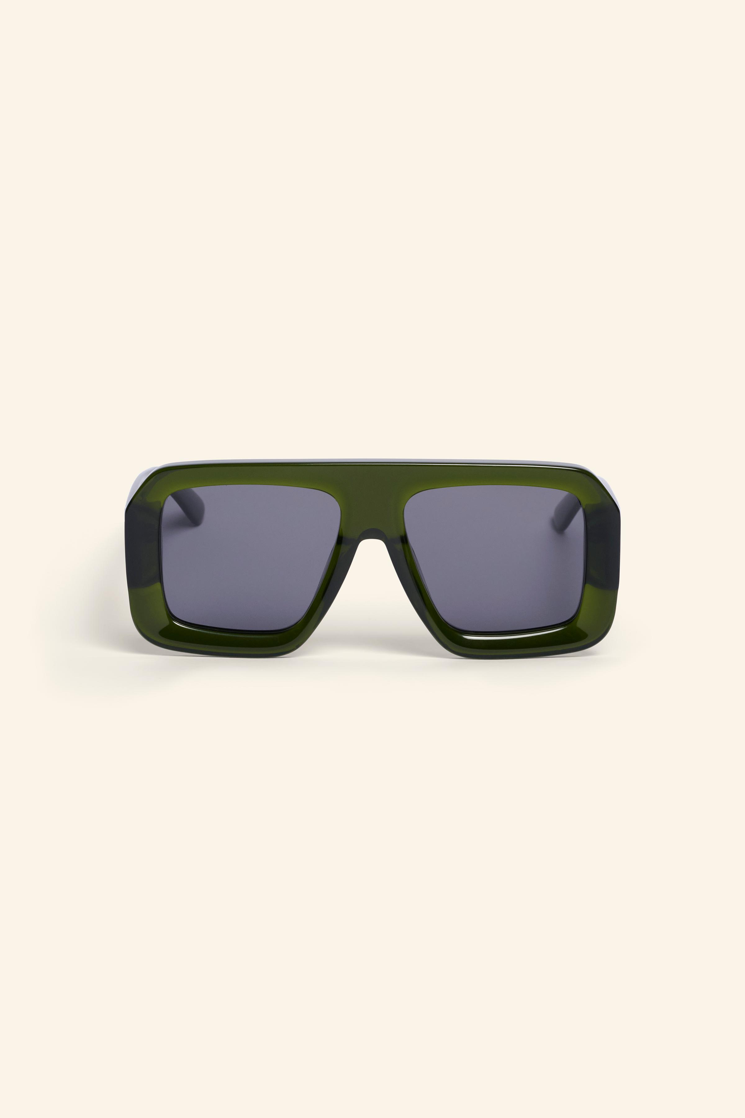 SQUARED SUNGLASSES LIMITED EDITION Product Image