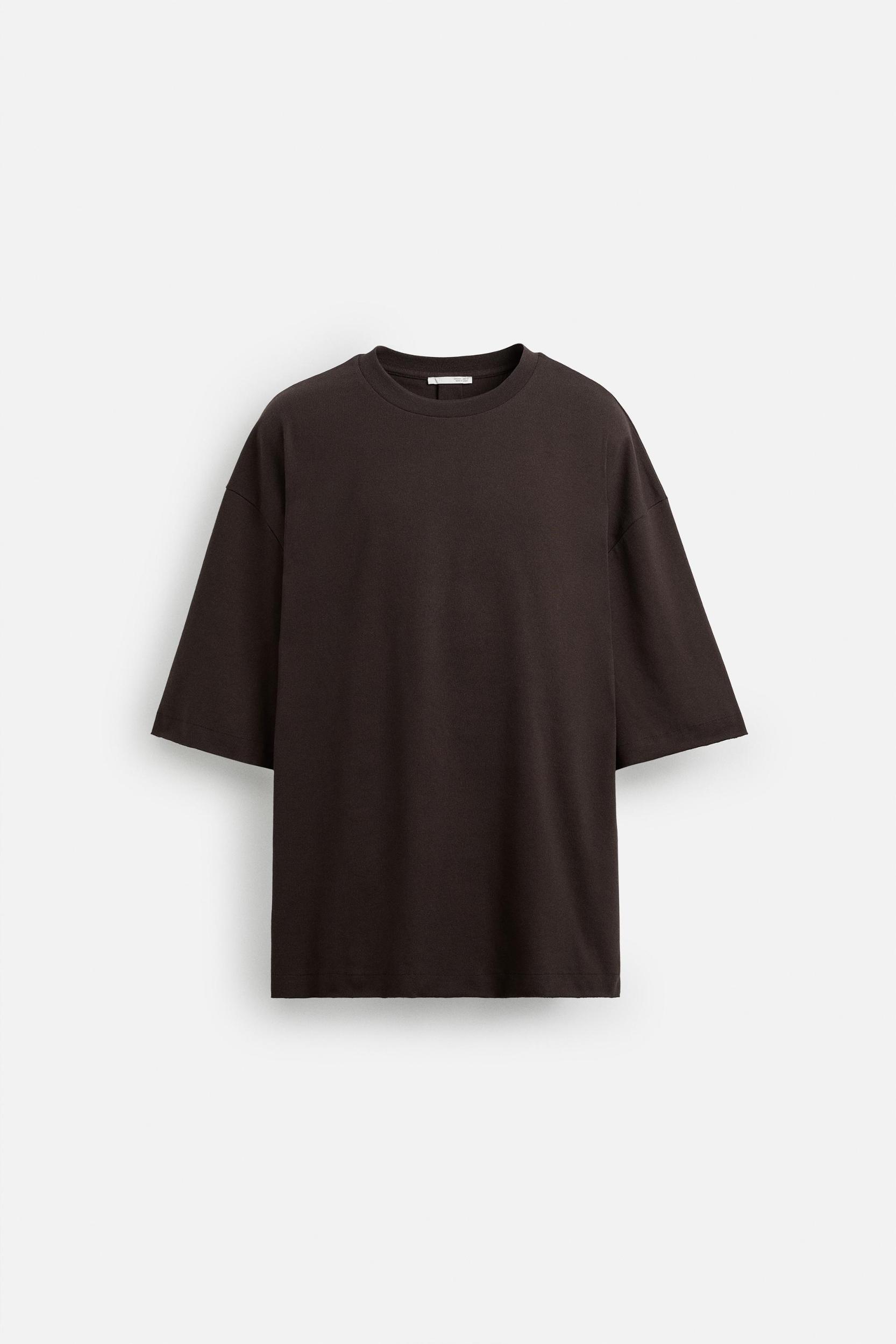 OVERSIZED FIT T-SHIRT Product Image