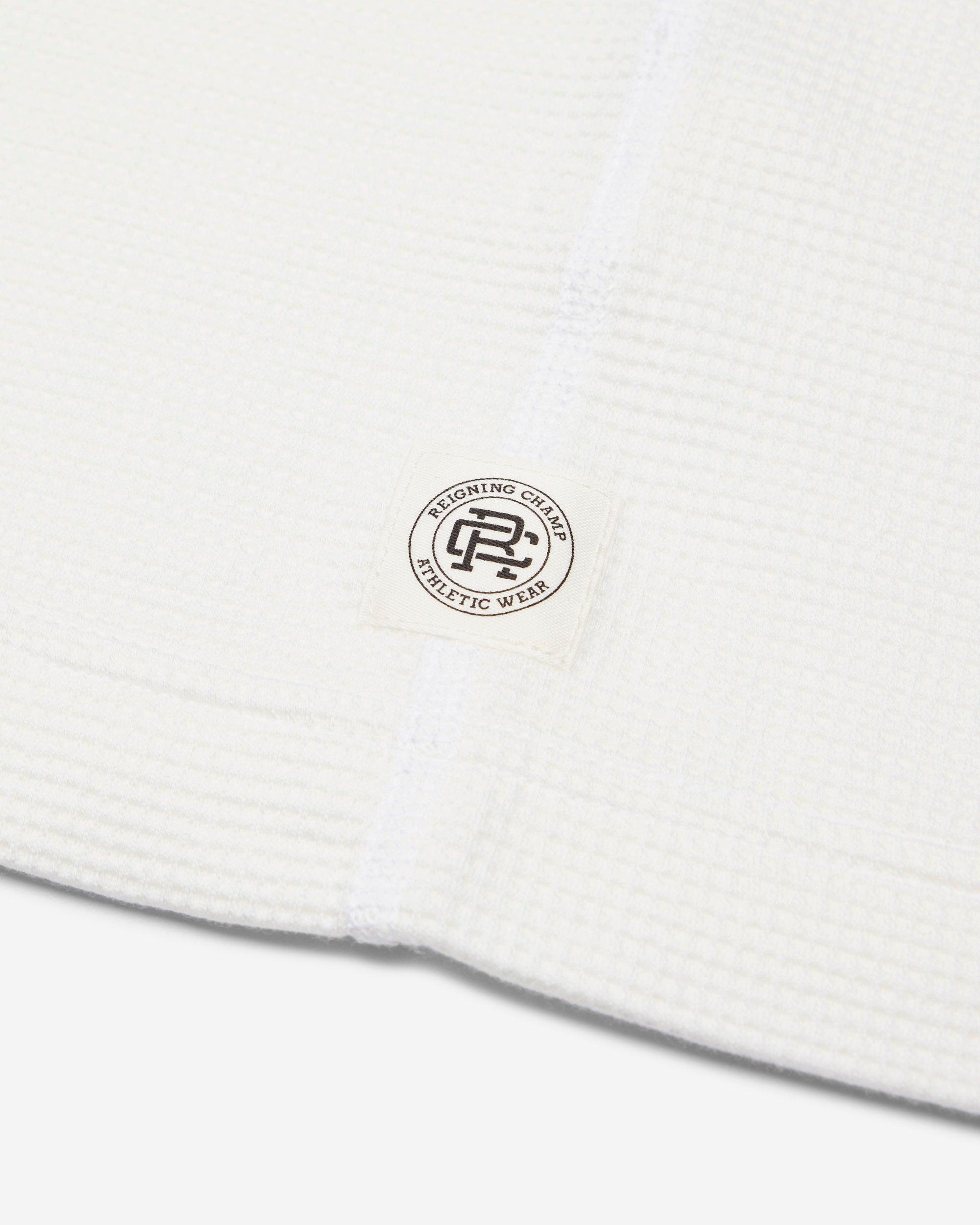 Lightweight Waffle Standard Long Sleeve Male Product Image