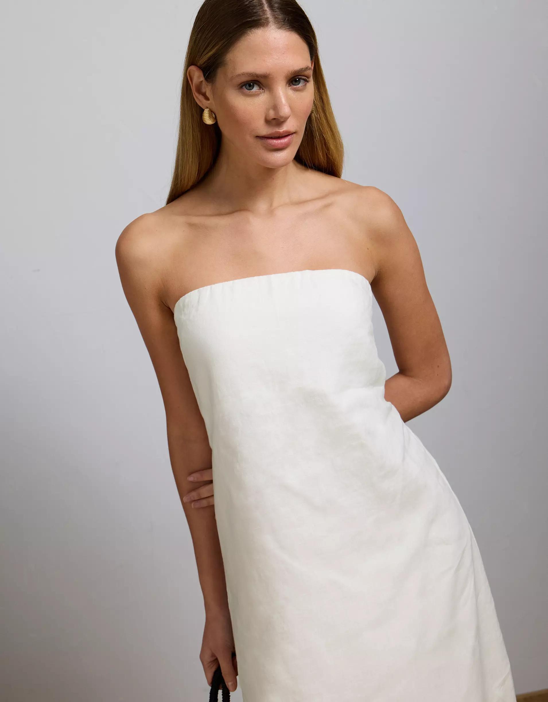 AE77 Premium Strapless Linen Midi Dress Product Image