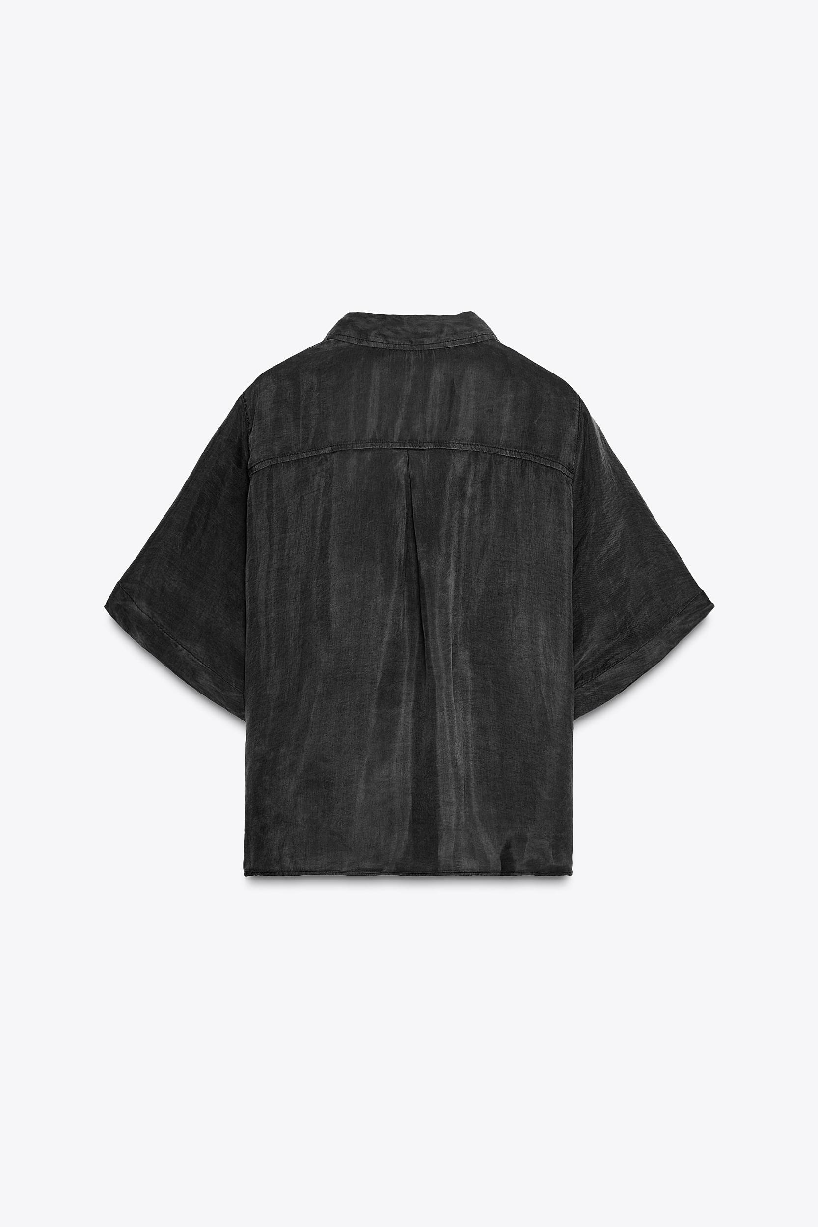 FLOWY POCKET SHIRT Product Image