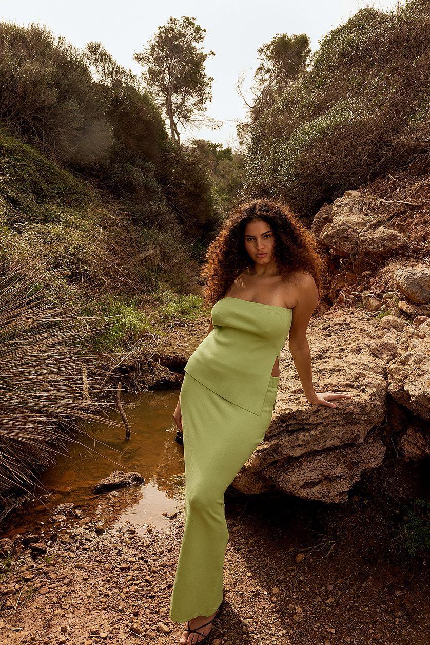 Knitted Midi Skirt Green Product Image