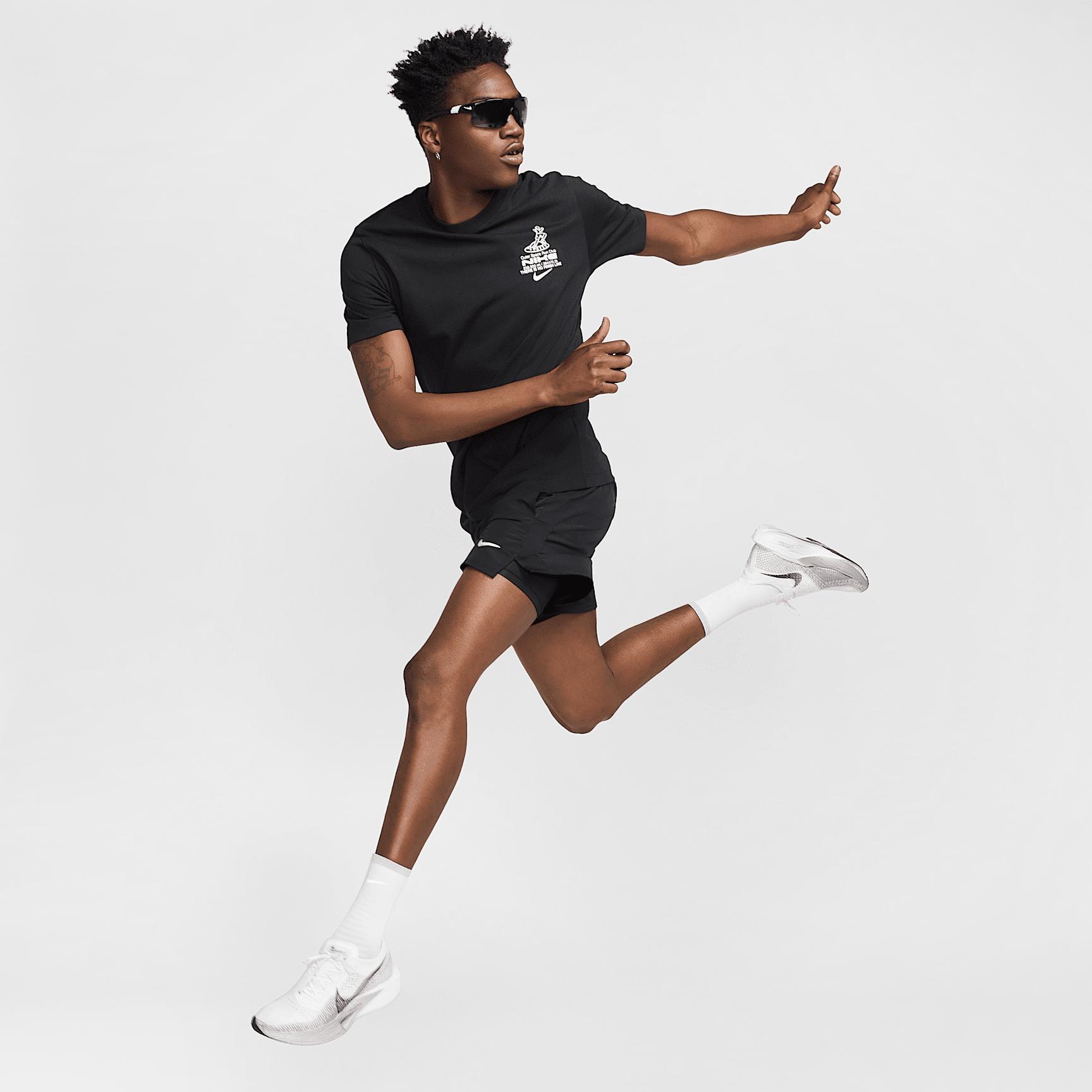 Nike Men's Running T-Shirt Product Image