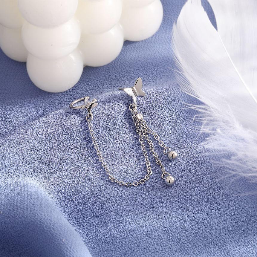 Butterfly Chained Earring Product Image