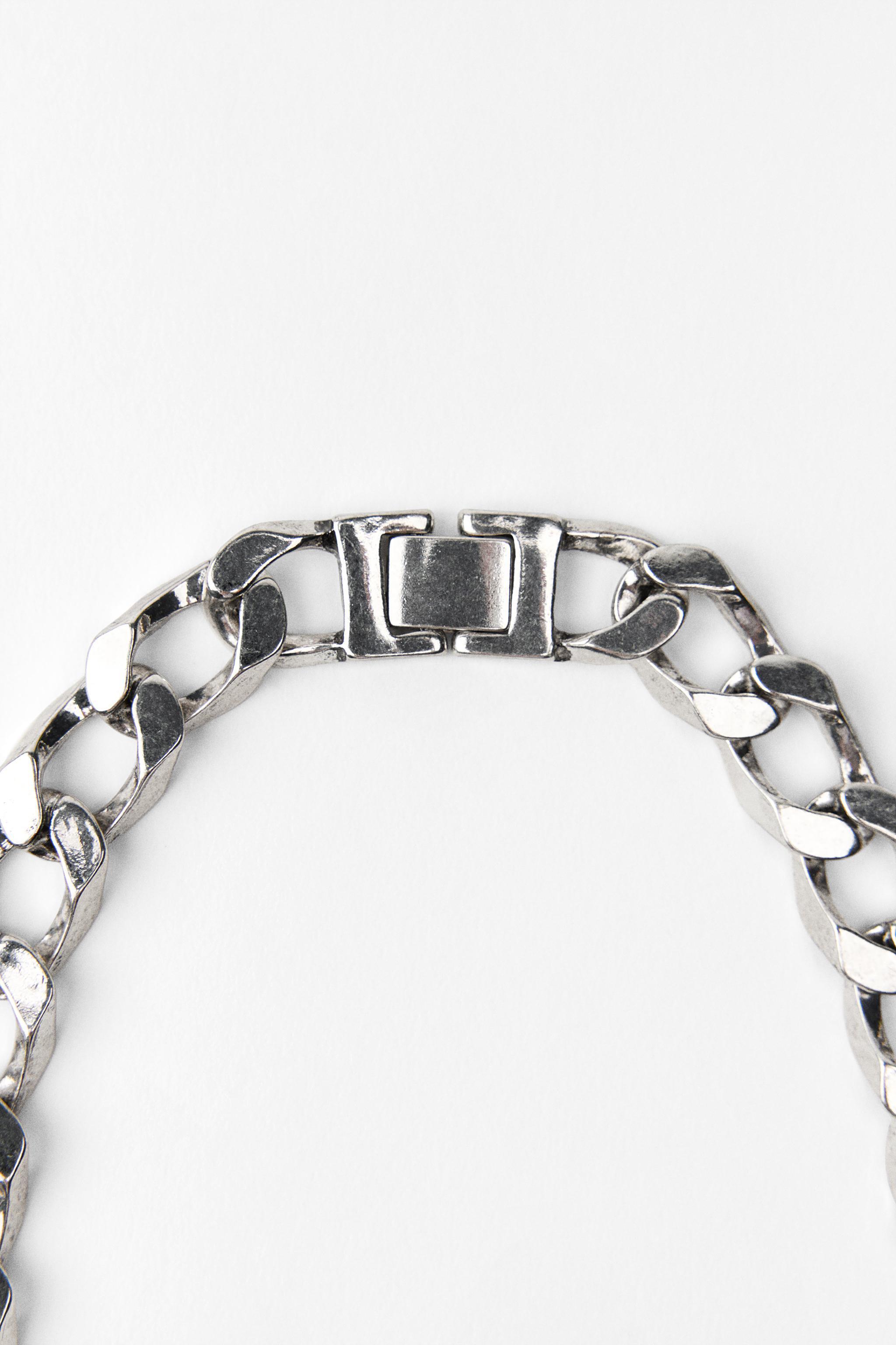 CHAIN NECKLACE Product Image