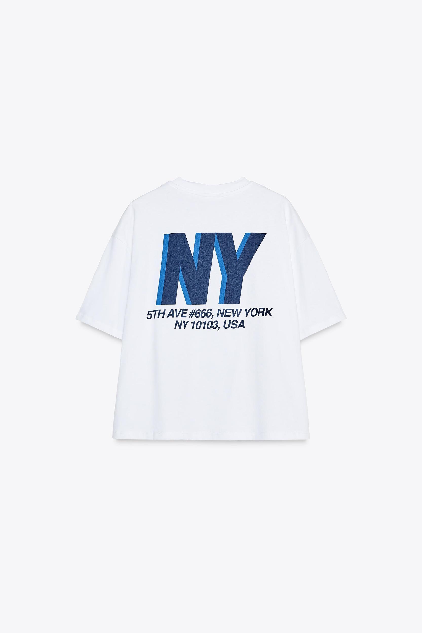 OVERSIZED TEXT T-SHIRT Product Image