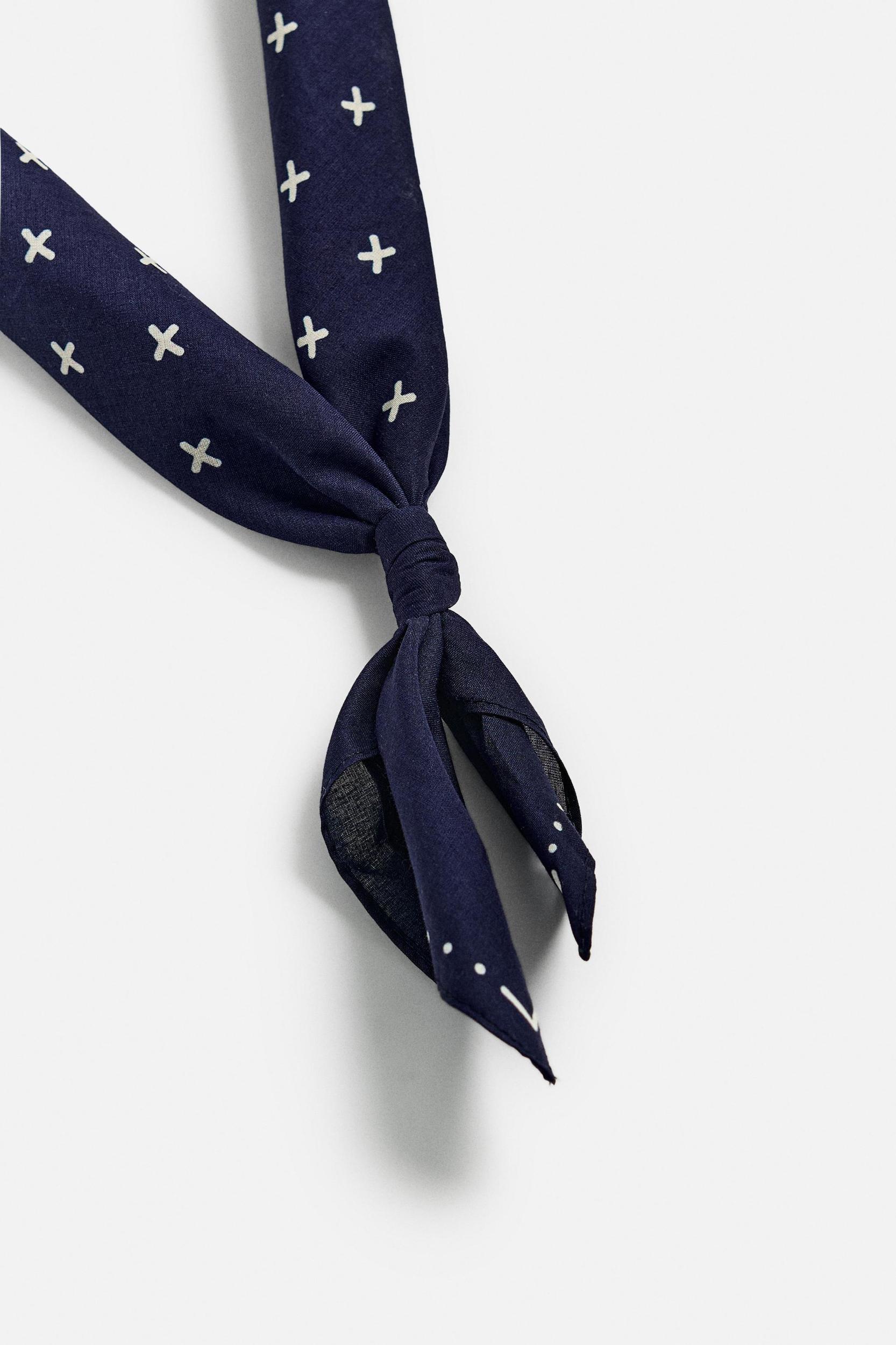 GEOMETRIC PRINT BANDANA Product Image