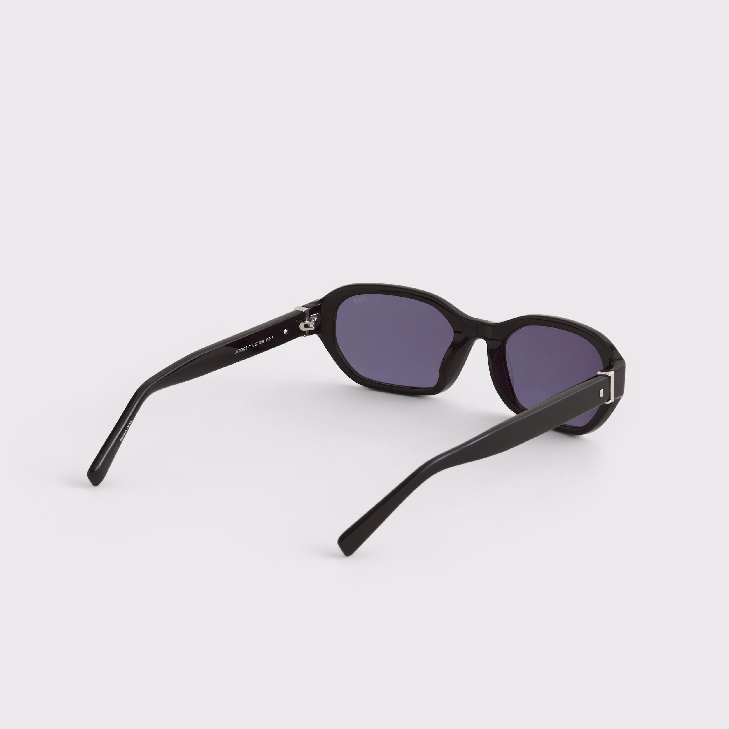 Wide Cat Eye Sunglasses Product Image