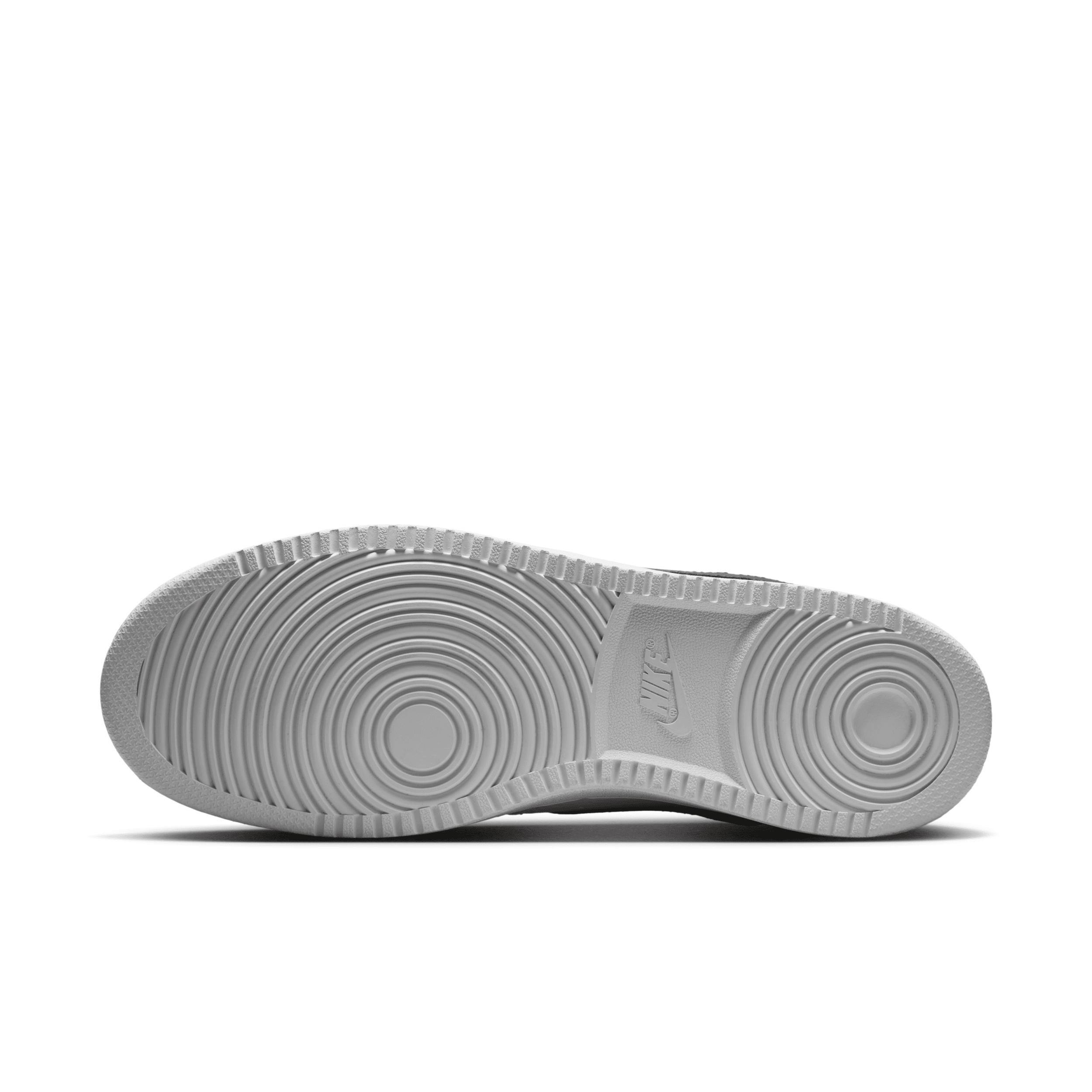 Nike Men's Court Vision Low Shoes Product Image