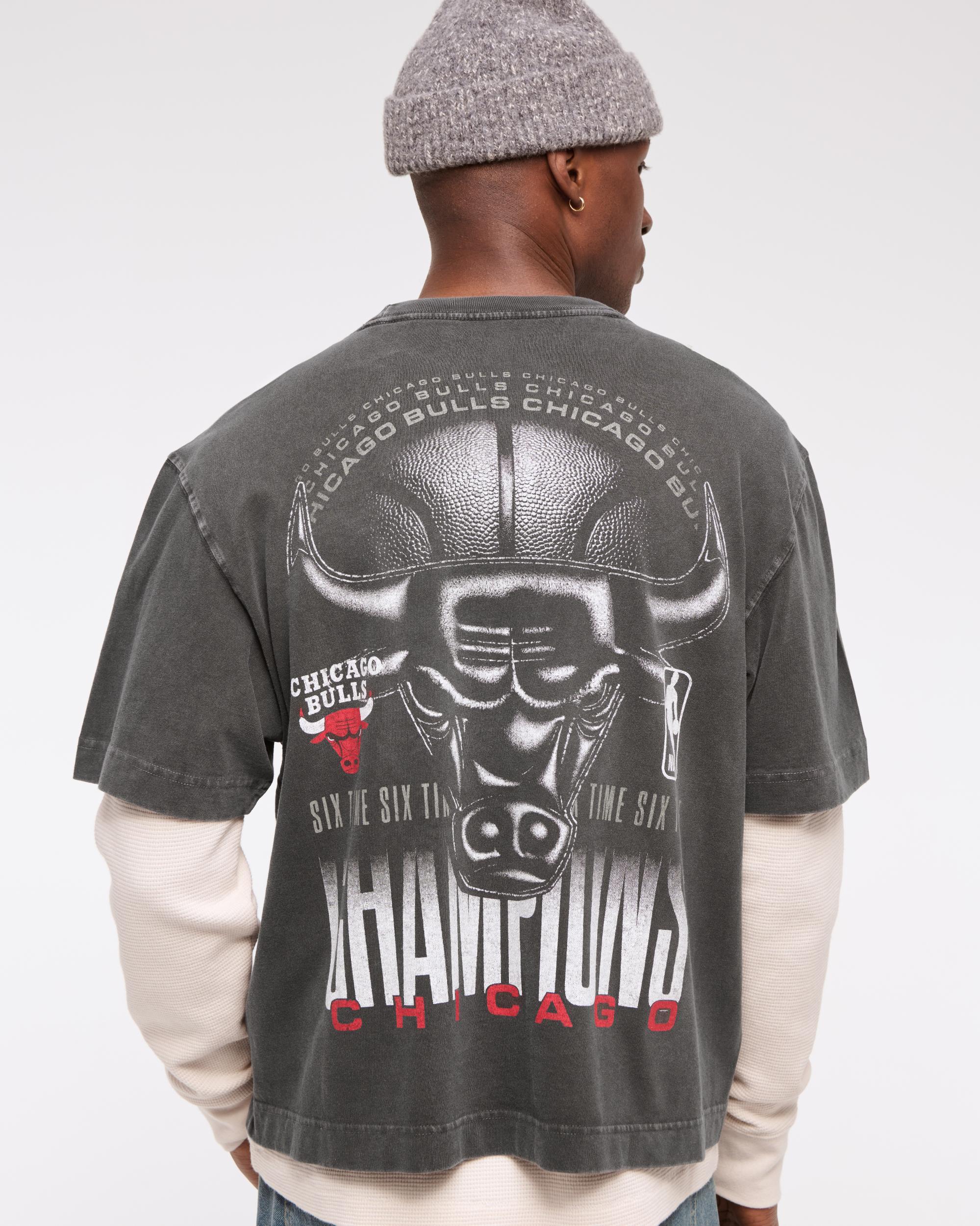 Cropped Minnesota Timberwolves Graphic Tee Product Image