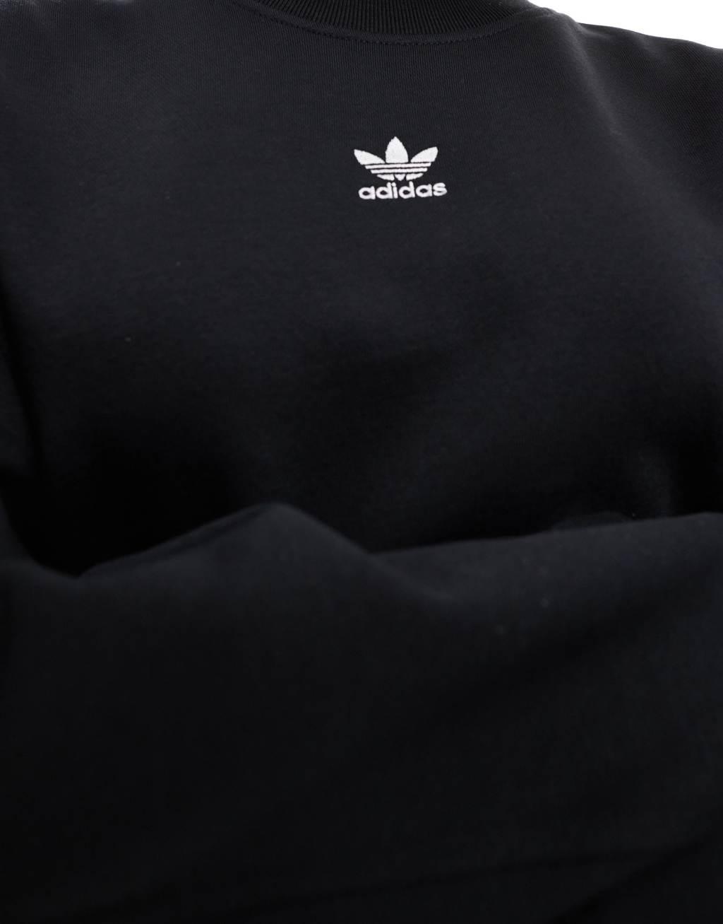 adidas Originals essential oversized sweatshirt in black Product Image