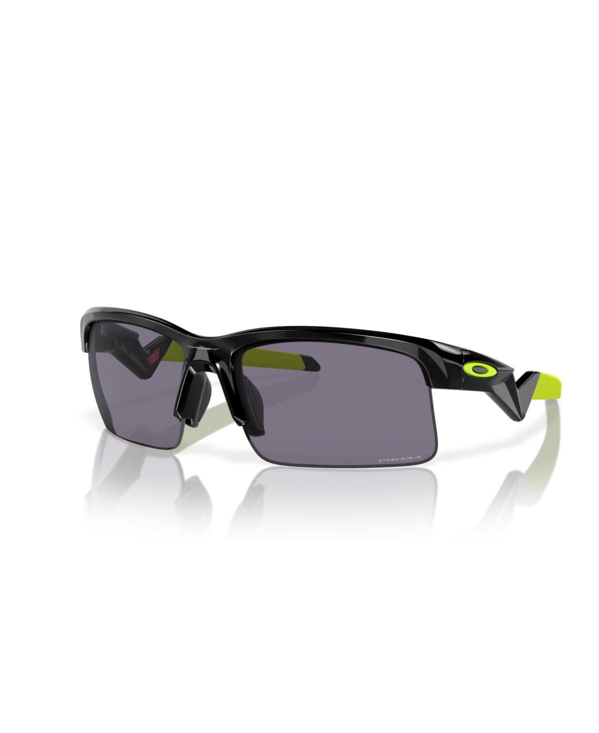 Oakley Men's Capacitor (youth Fit) Sunglasses Product Image