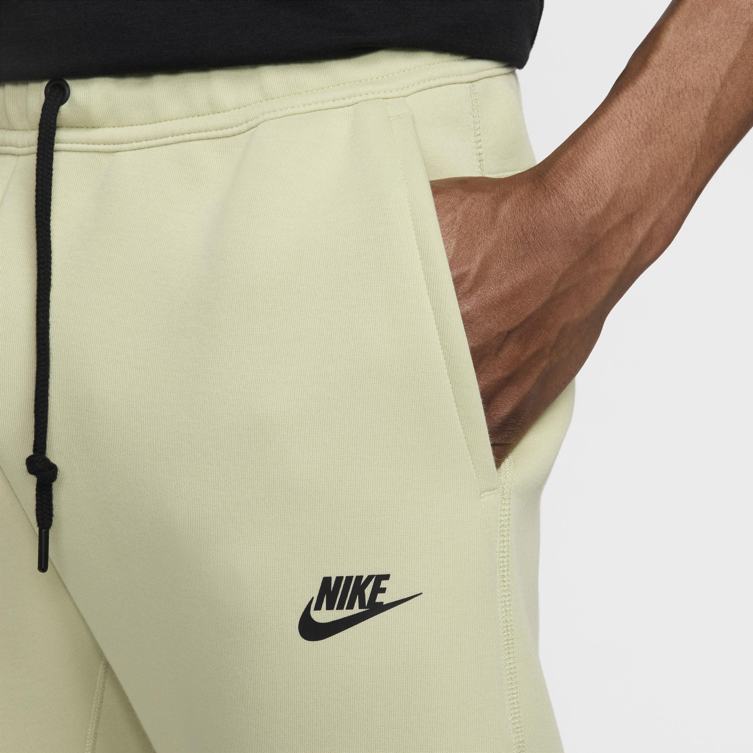 Nike Sportswear Tech Fleece Men's Joggers Product Image