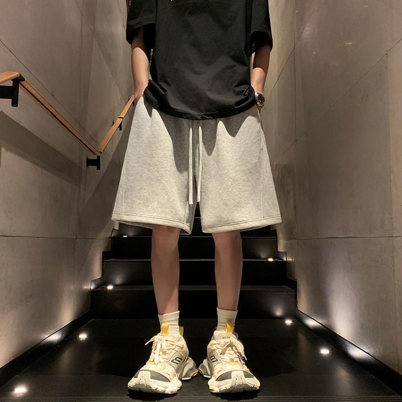 Drawstring Waist Plain Sweatshorts Product Image