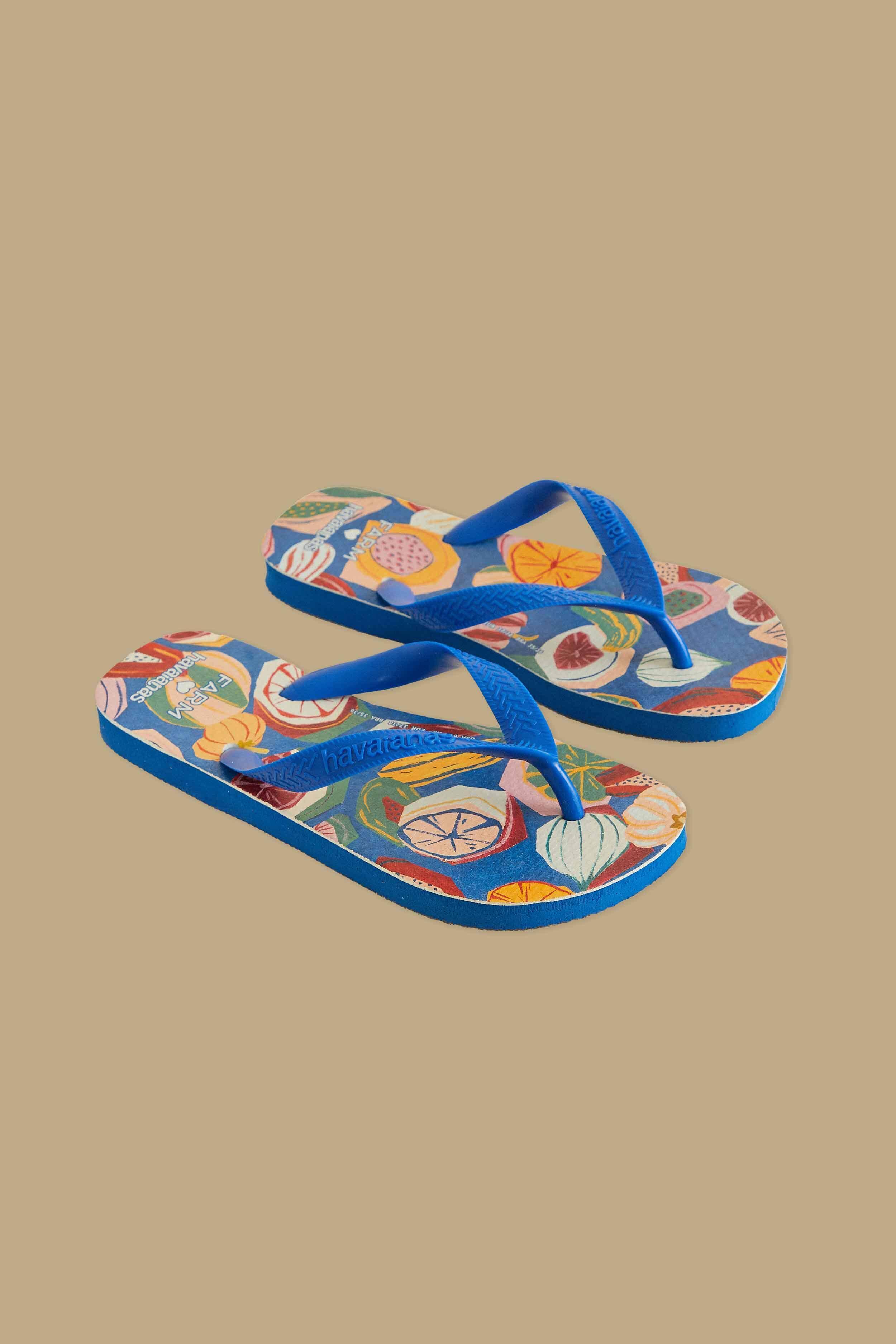 Farm Salada De Frutas Havaianas Sandals Product Image