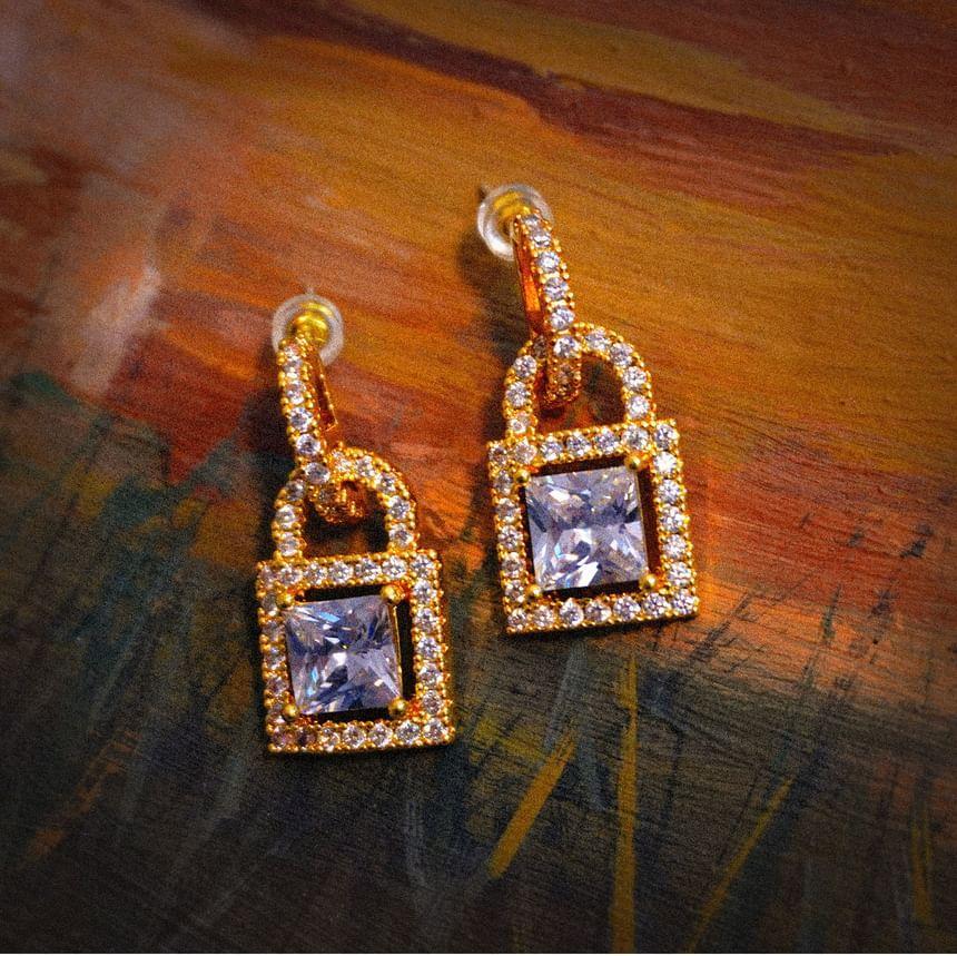 Rhinestone Drop Earrings Product Image