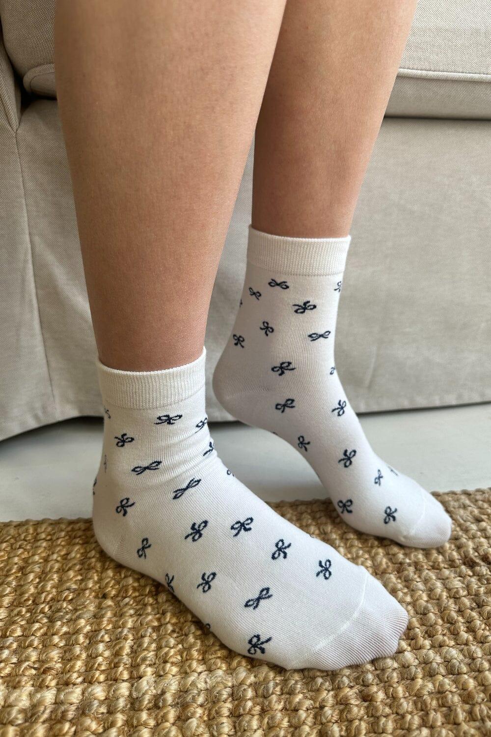Bow Socks Product Image