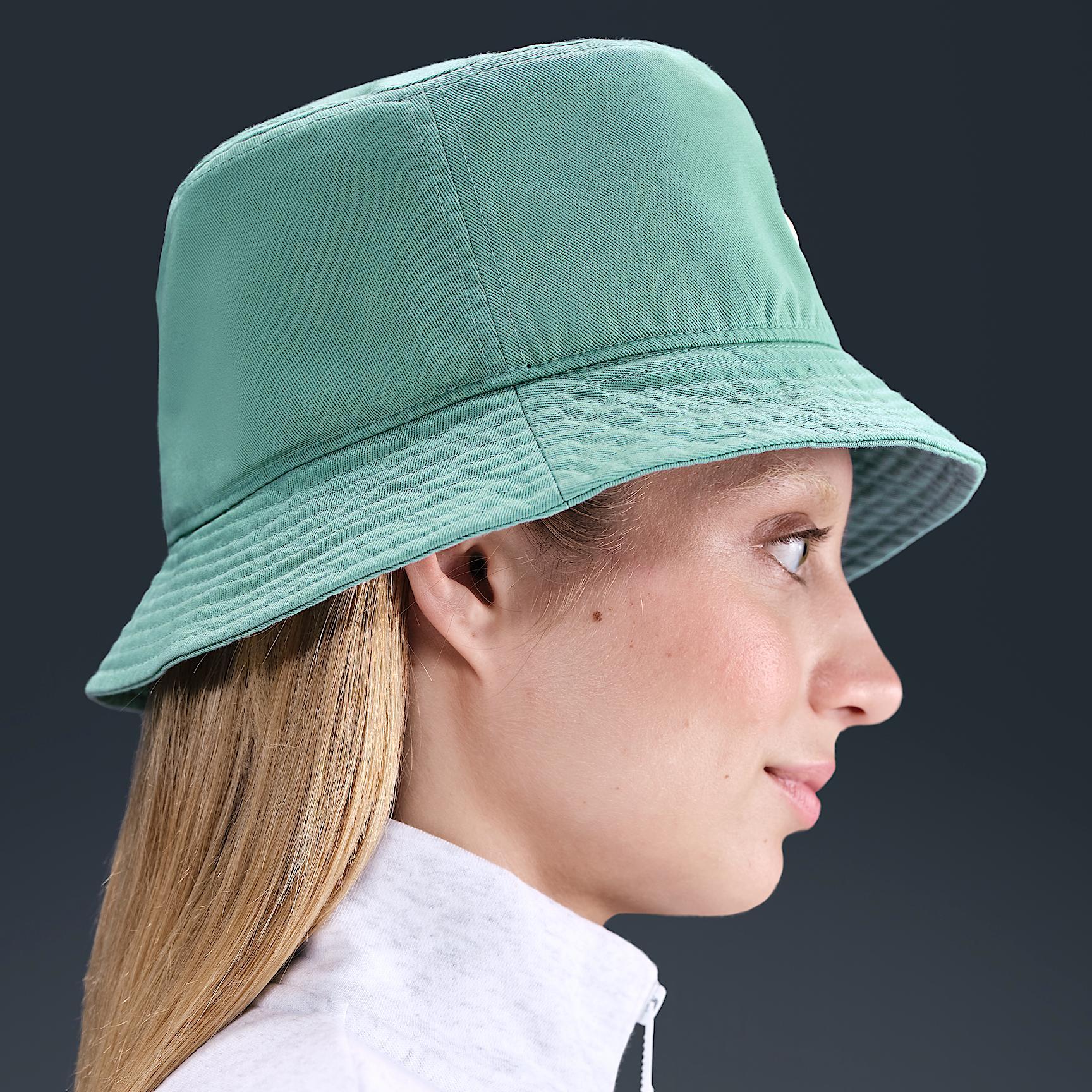 Nike Apex Futura Washed Bucket Hat Product Image