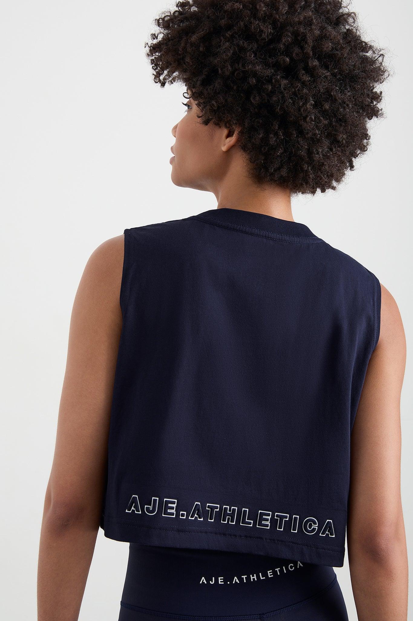 Cropped Tank 106 Product Image