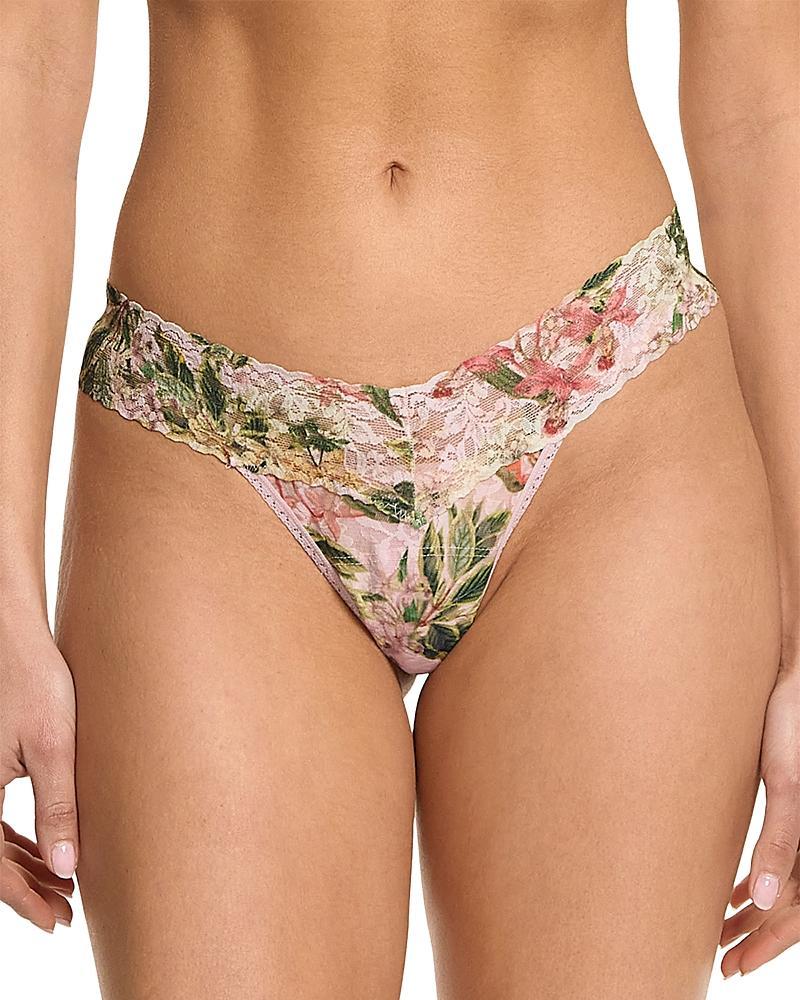 Signature Lace Low Rise Printed Thong Product Image