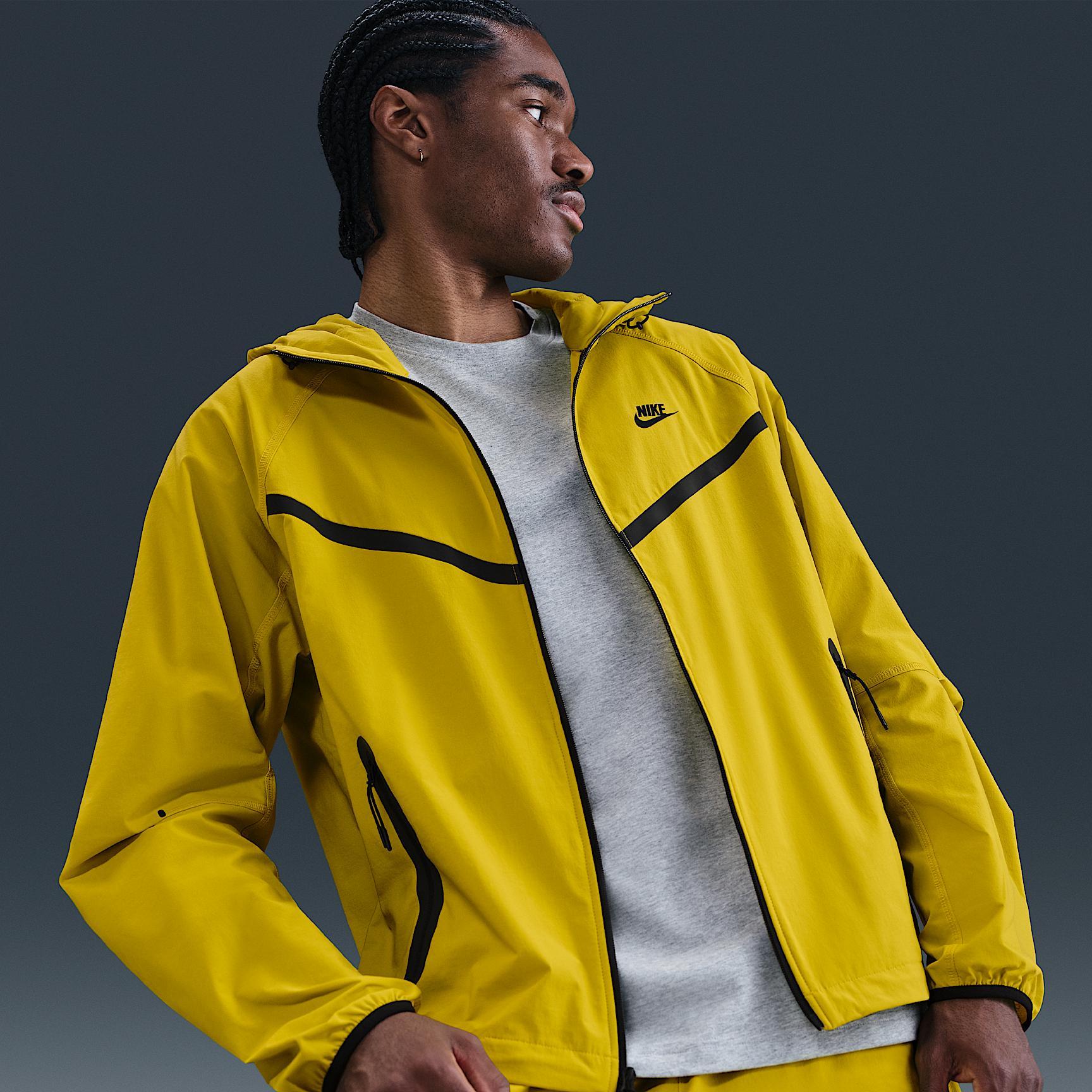 Nike Mens Tech Woven Jacket | HM7151-726 Product Image
