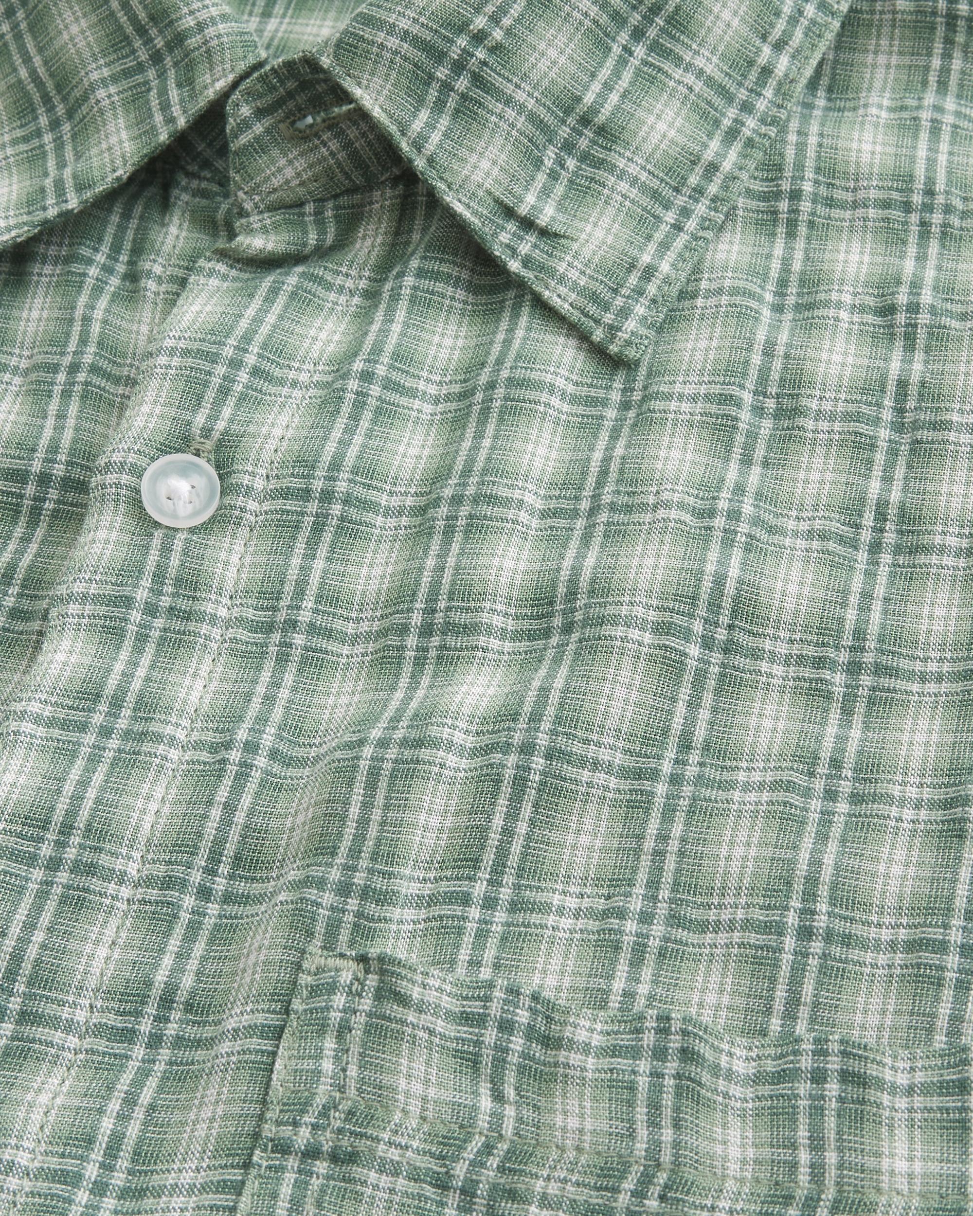 Baggy Short-Sleeve Seersucker Shirt Product Image