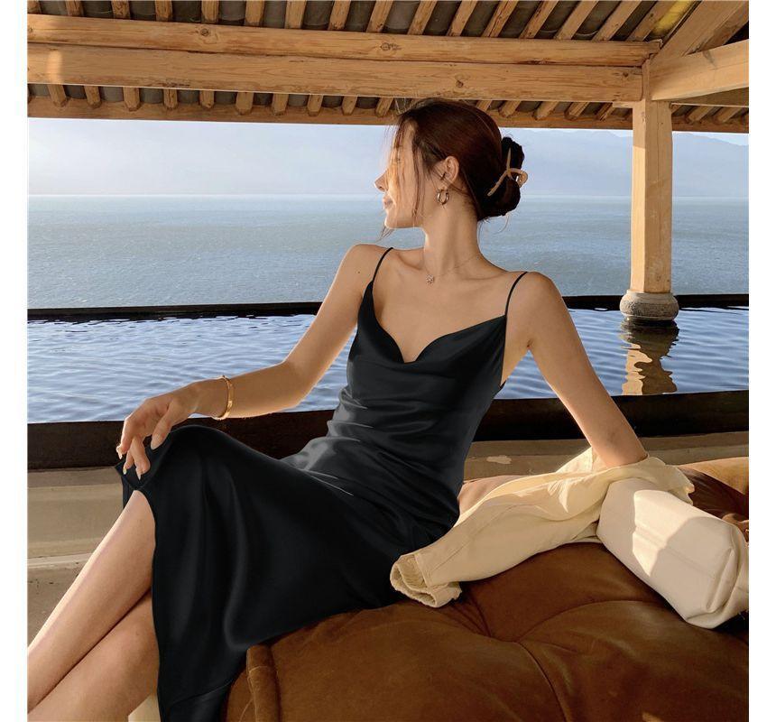 Spaghetti-Strap Plain Midi Sheath Dress Product Image