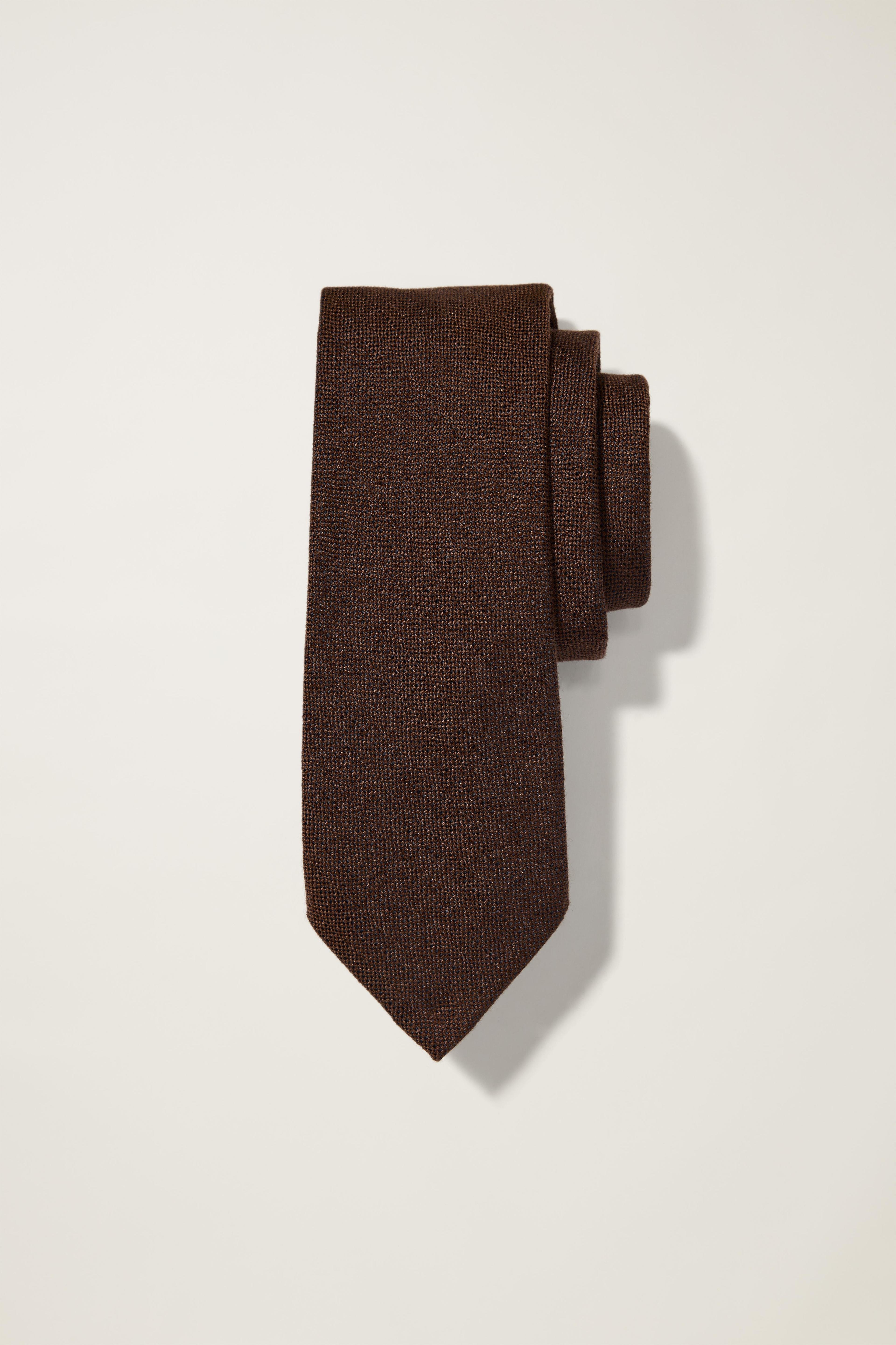 Premium Necktie Product Image