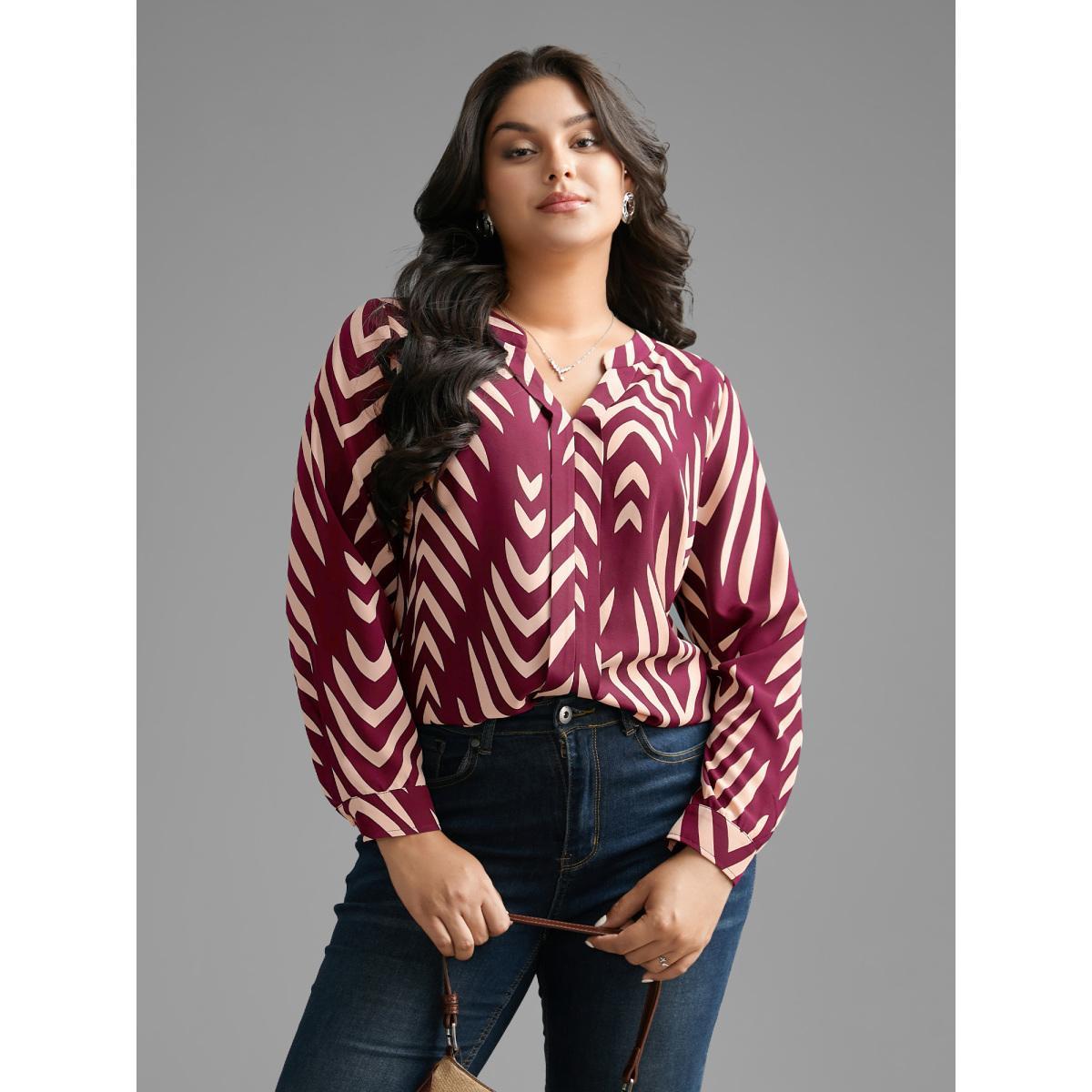 Plus Size RedViolet Geometric Notched Pleated Slit Hem Blouse Women At the Office Extra Long Sleeve Notched collar Office Blouses BloomChic 26/4X Product Image