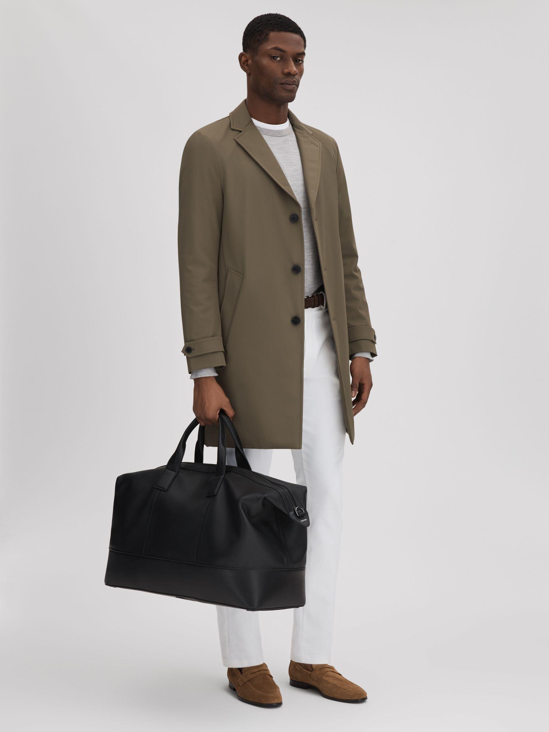 Leather Travel Bag in Black Product Image