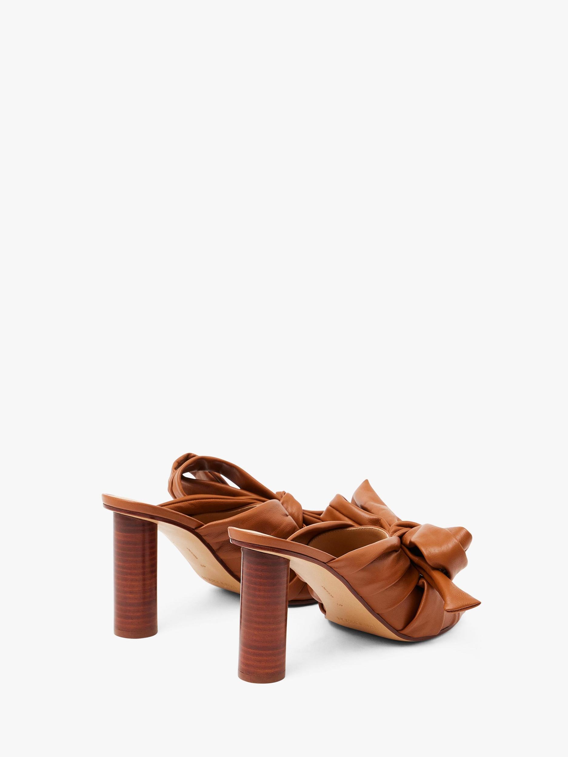 BOW HEELED MULES Product Image
