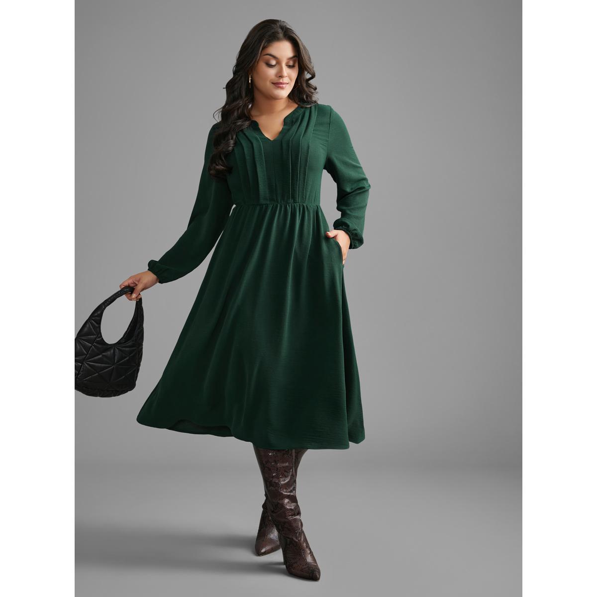 Plus Size Plain Notched Pleated Midi Dress DarkGreen Women At the Office Pleated Flat collar Long Sleeve Curvy BloomChic 14-16/1X Product Image