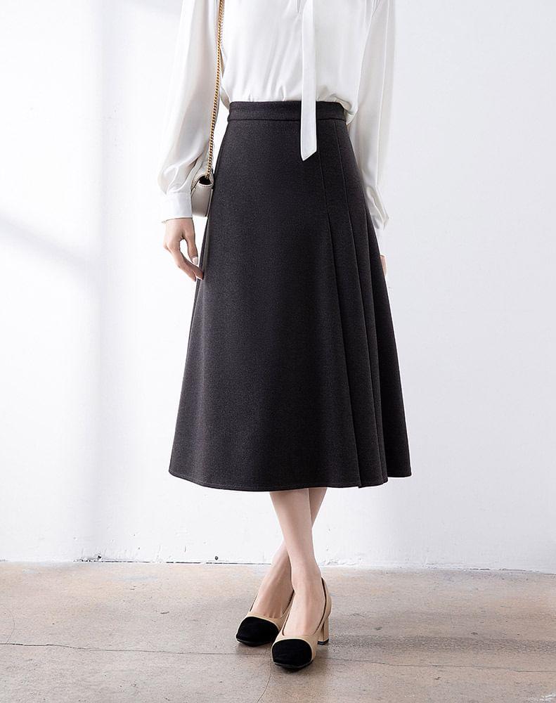 High Rise Plain Accordion Pleated Midi A-Line Skirt Product Image