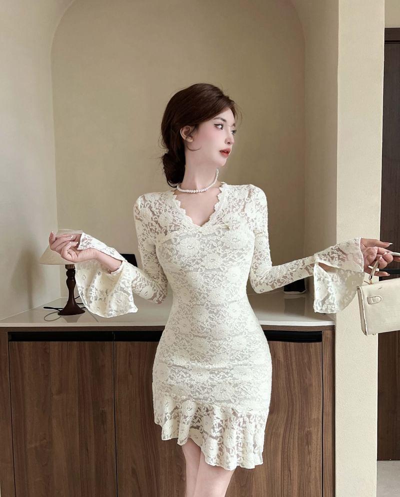 Long-Sleeve V-Neck Lace Mini Bodycon Dress Product Image