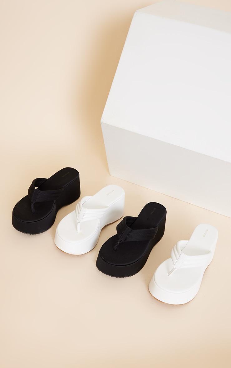 Black Round Toe Chunky Platform Ribbed Padded Straps Flip Flops Product Image