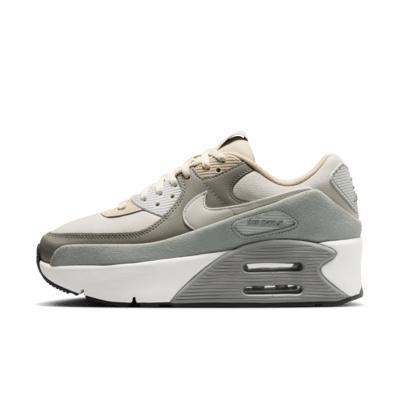 Womens Nike Air Max 90 LV8 Casual Shoes Product Image