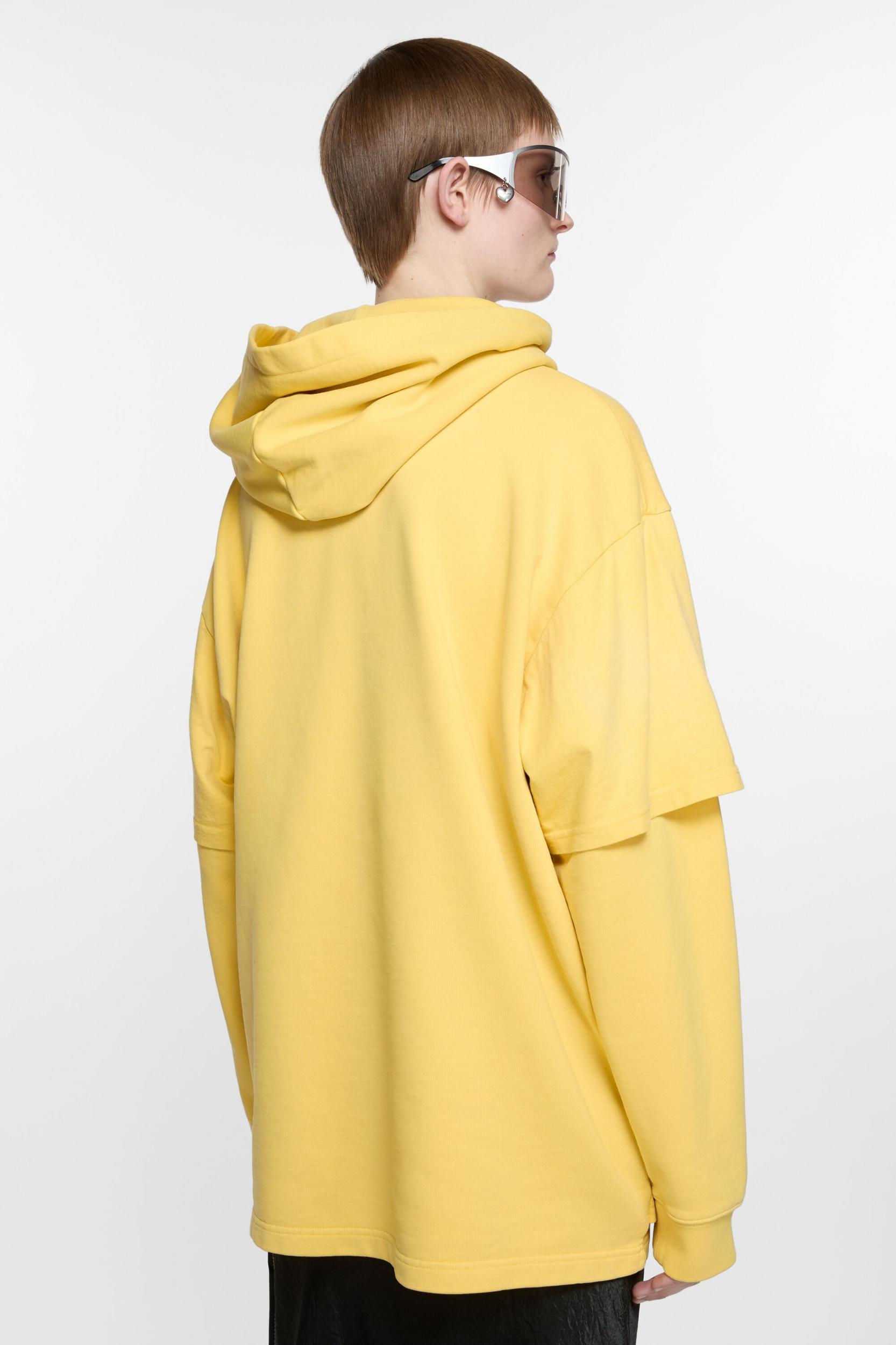 Double-layered hoodie Product Image