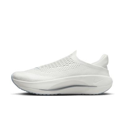 Nike Reina EasyOn Women's Shoes Product Image