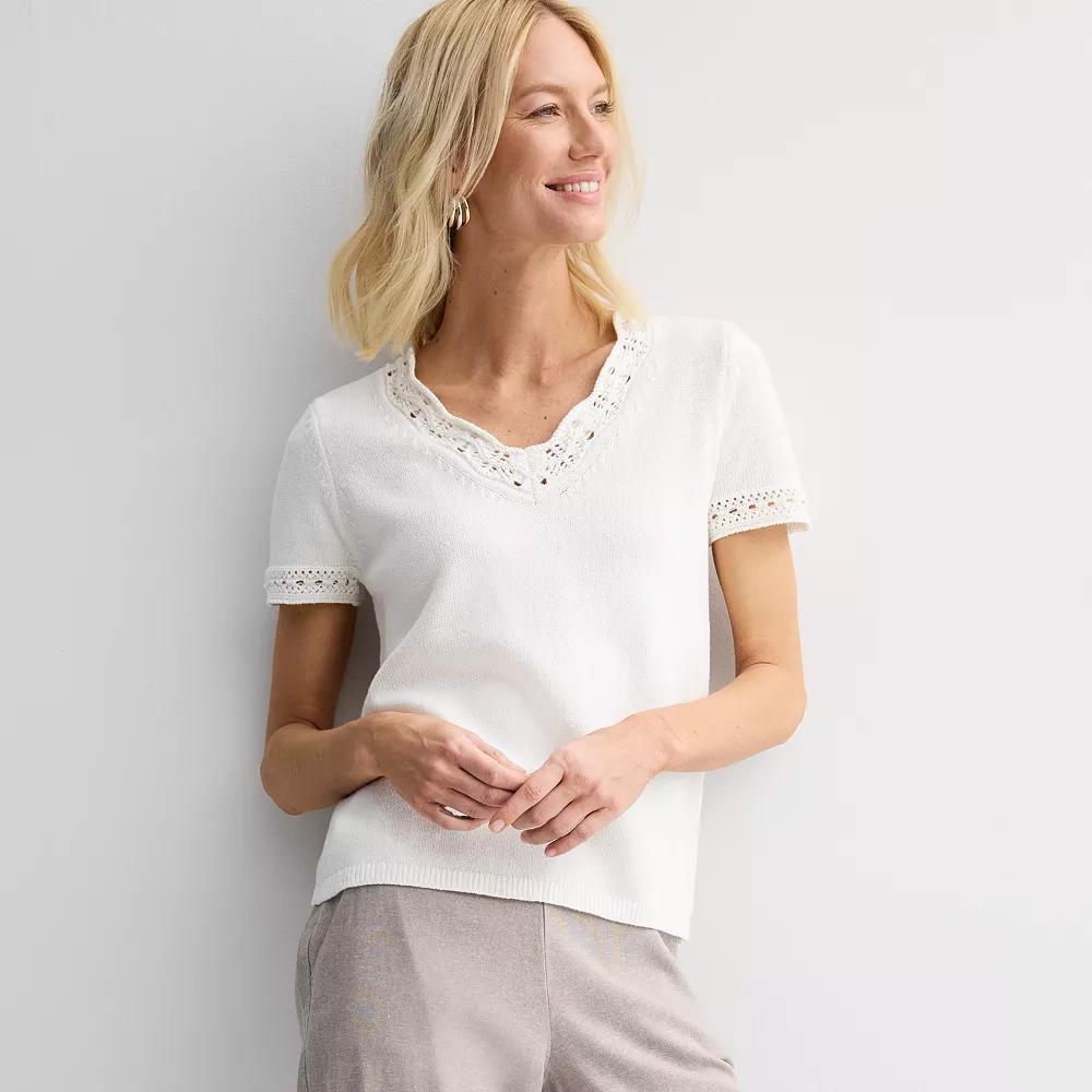 Womens Grayson Rosette Halter Gown Product Image