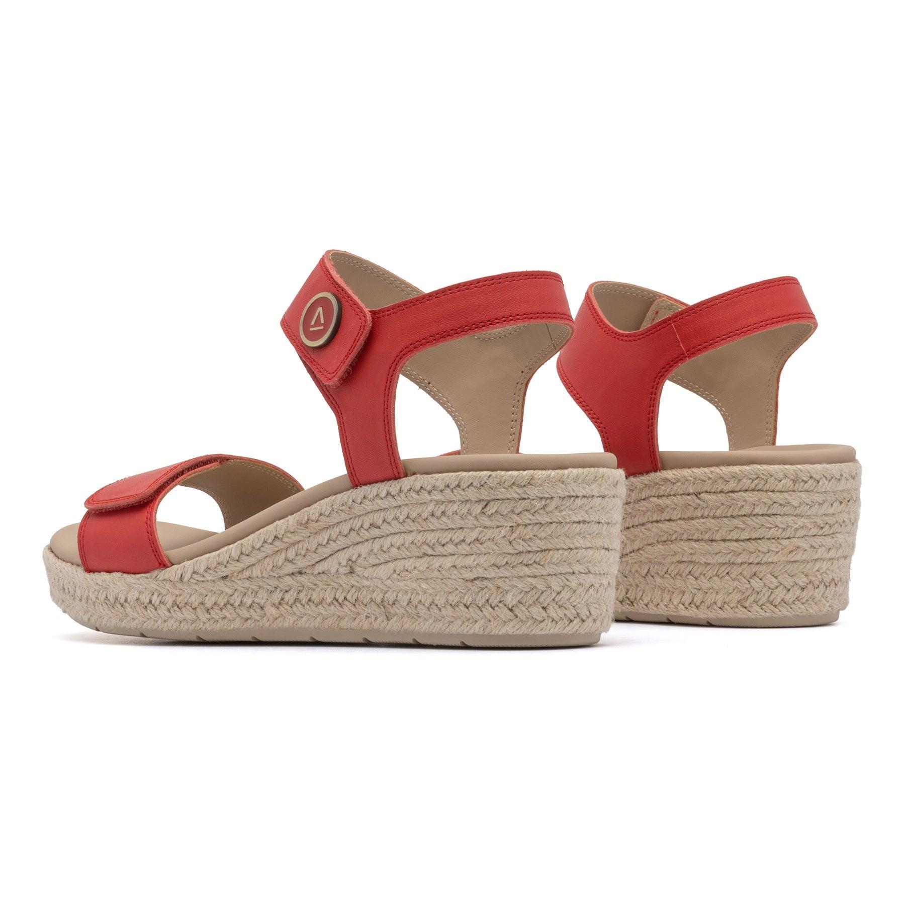 Riviera Strap Sandal Female Product Image