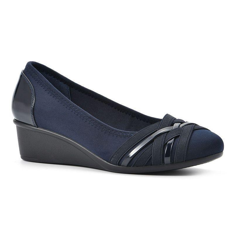 Cliffs by White Mountain Bowie Nylon) Women's Shoes Product Image