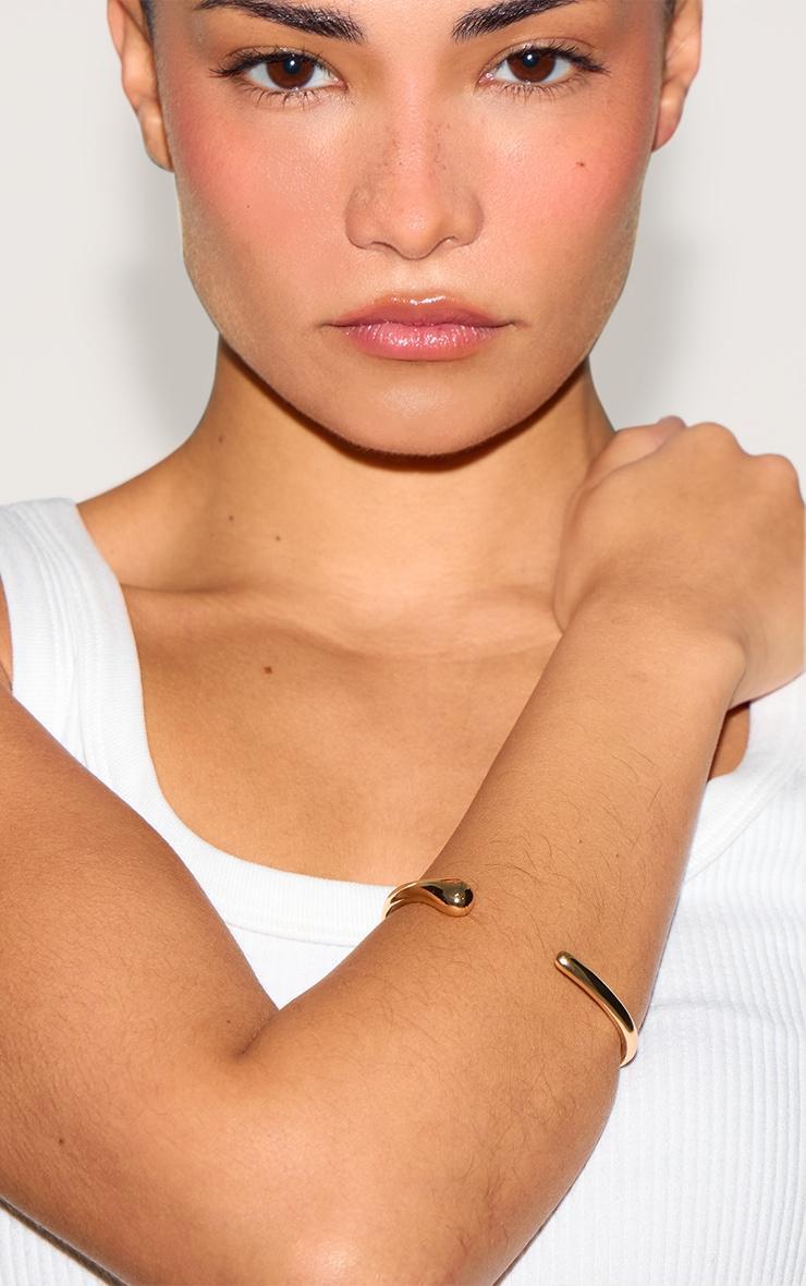 Gold Simple Smooth Curve Bangle Product Image