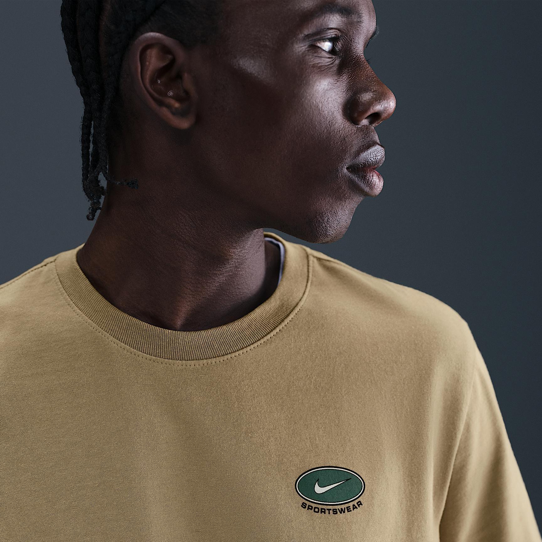 Nike Sportswear Men's T-Shirt Product Image