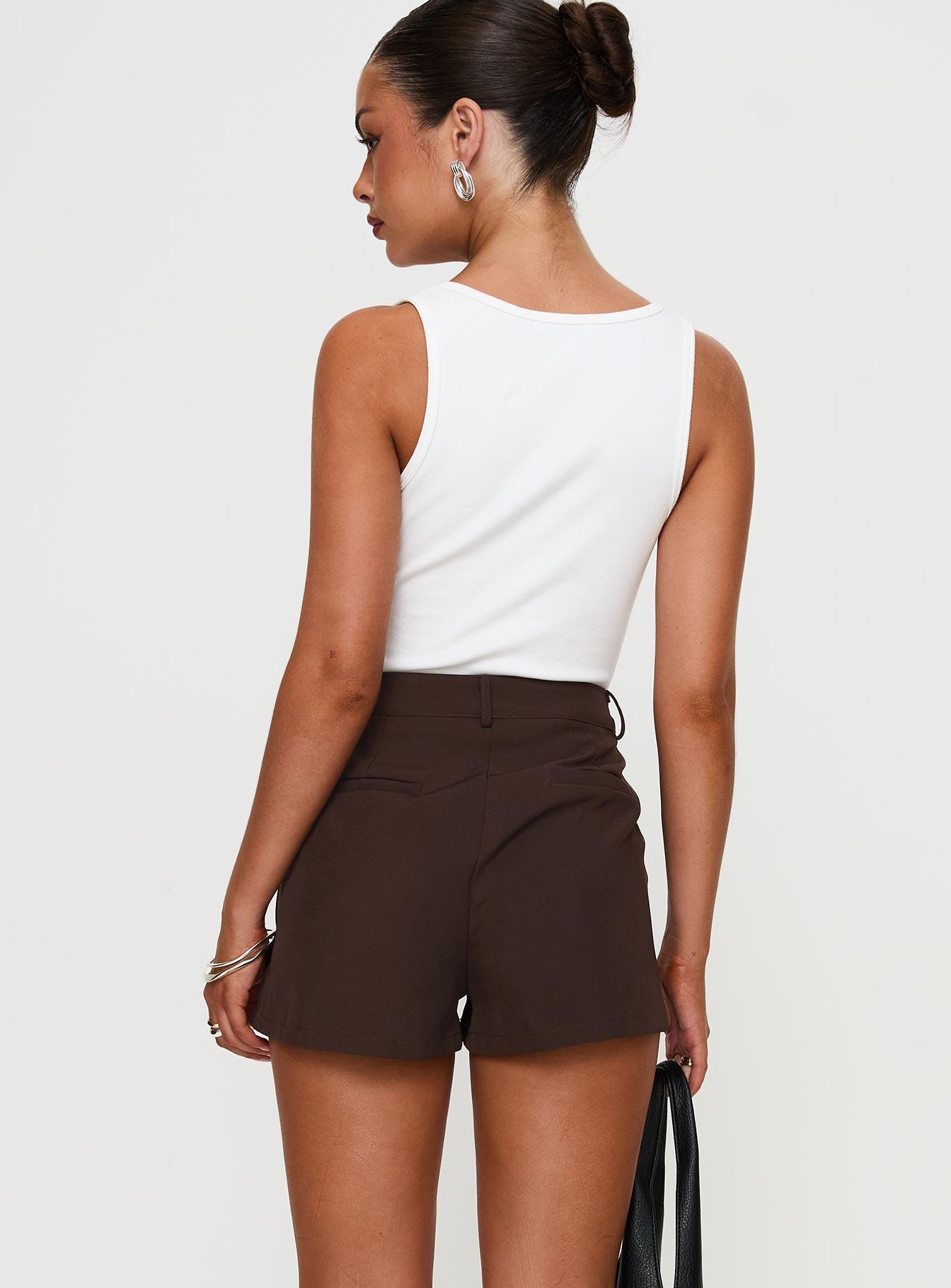 Ellerie Tailored Shorts Chocolate Product Image
